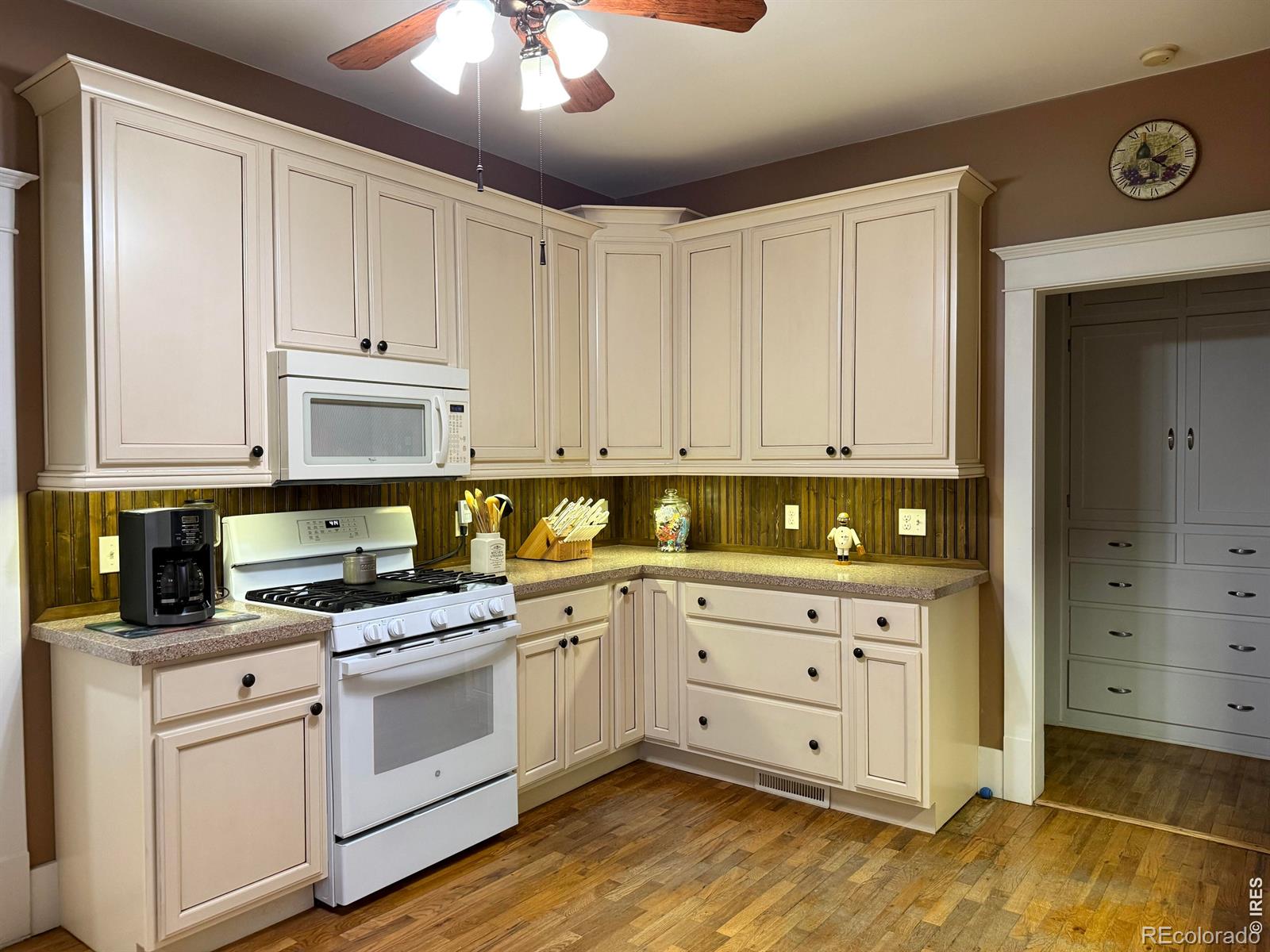 MLS Image #2 for 324 s bowman avenue,holyoke, Colorado