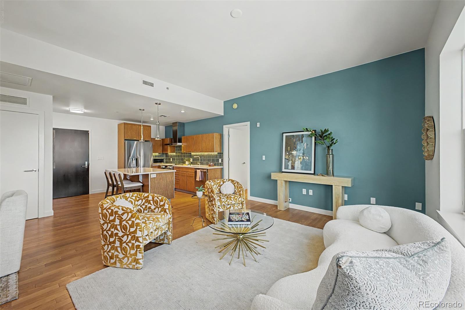 MLS Image #8 for 410  acoma street,denver, Colorado