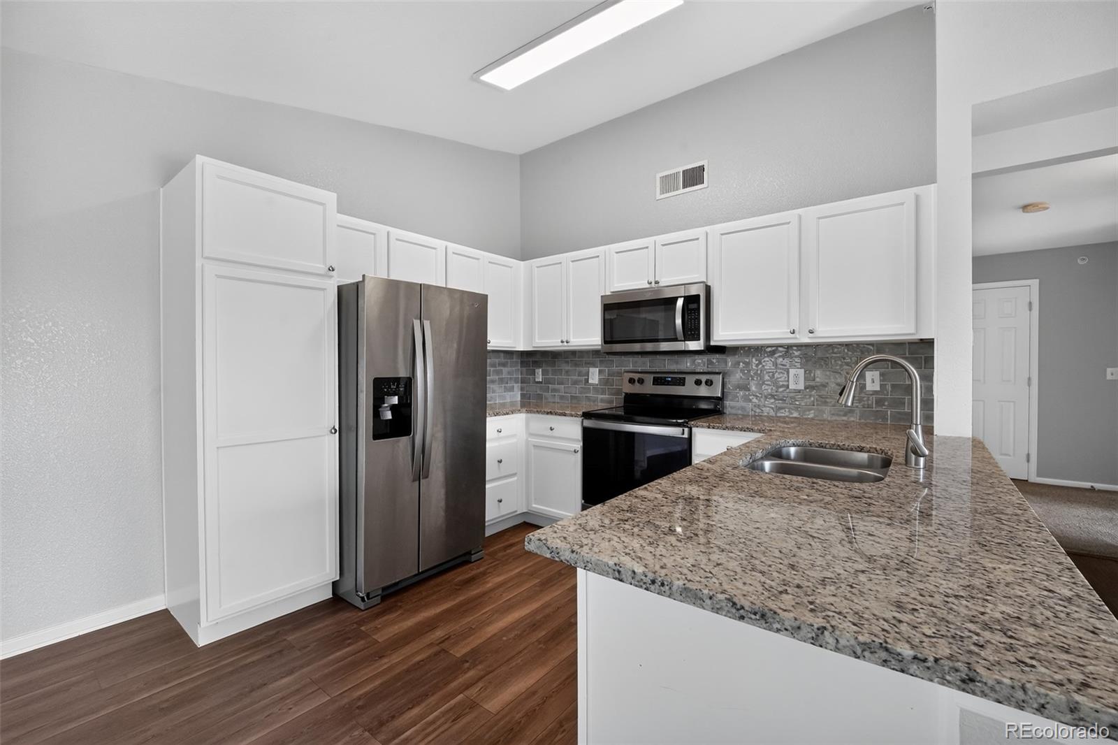 MLS Image #6 for 1601  fraser court,aurora, Colorado