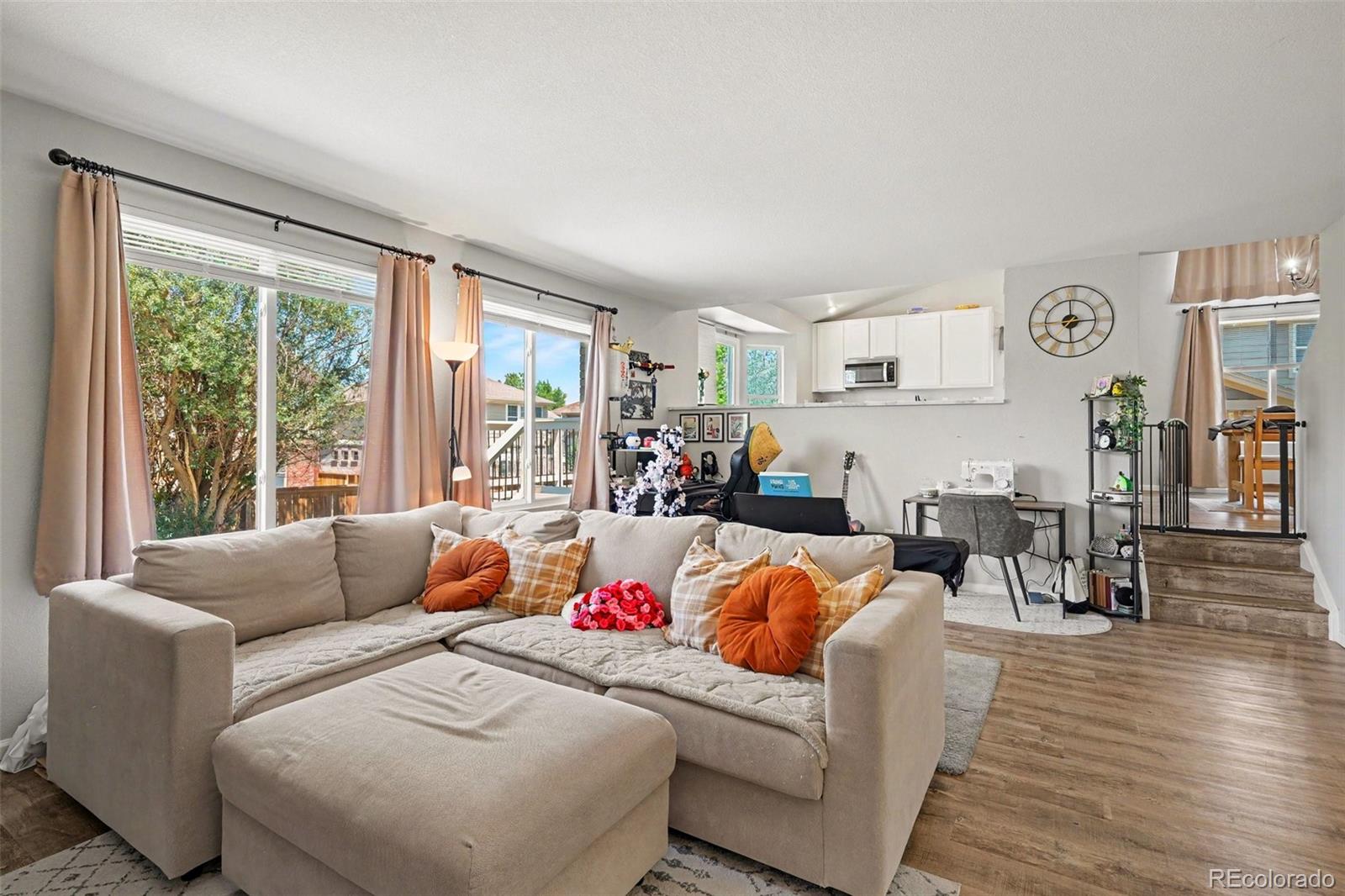 MLS Image #11 for 20305 e vassar avenue,aurora, Colorado