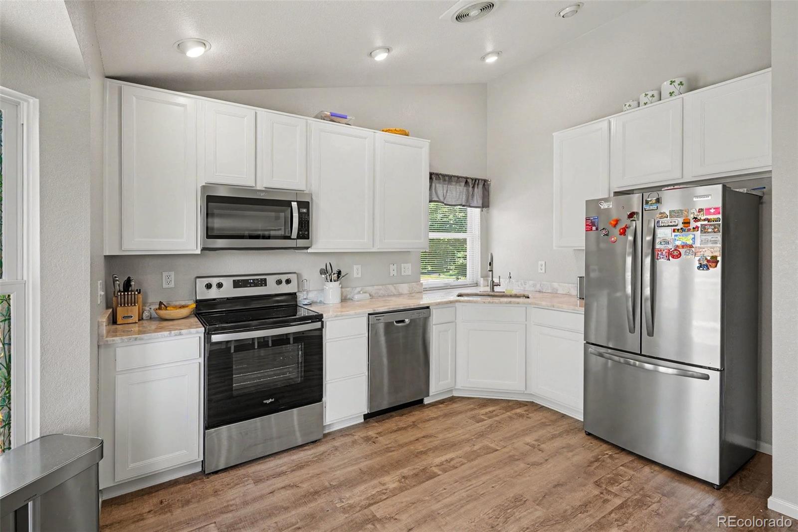 MLS Image #6 for 20305 e vassar avenue,aurora, Colorado