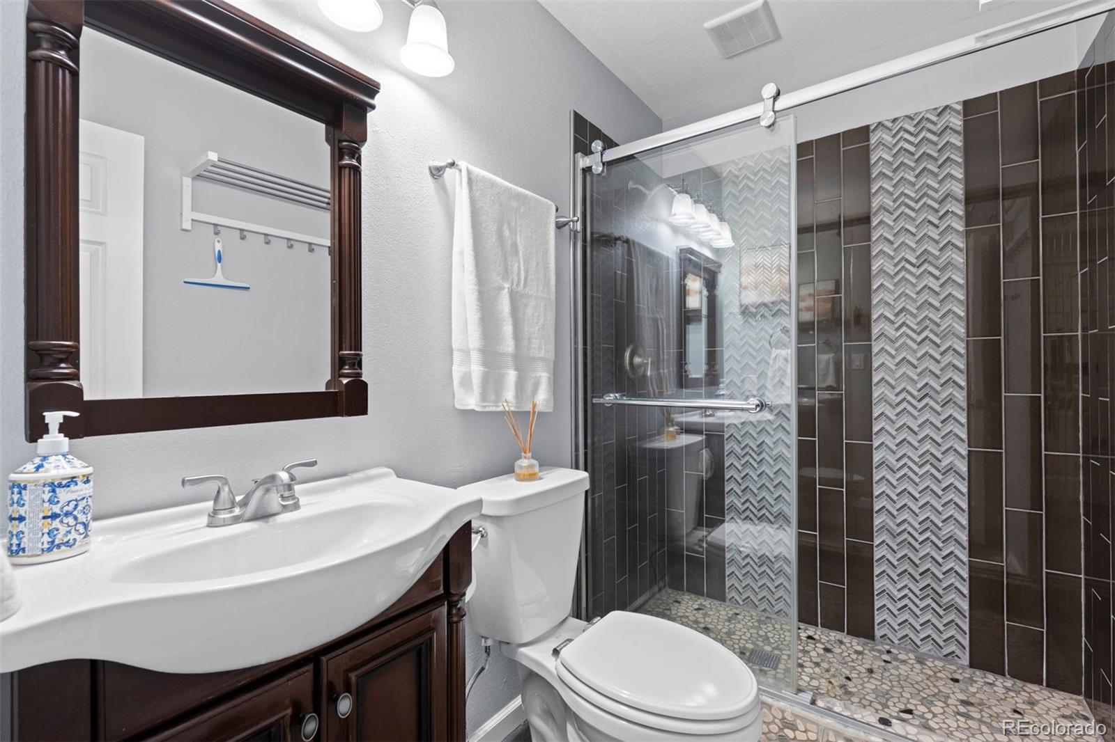 MLS Image #15 for 5122 s cody court,littleton, Colorado