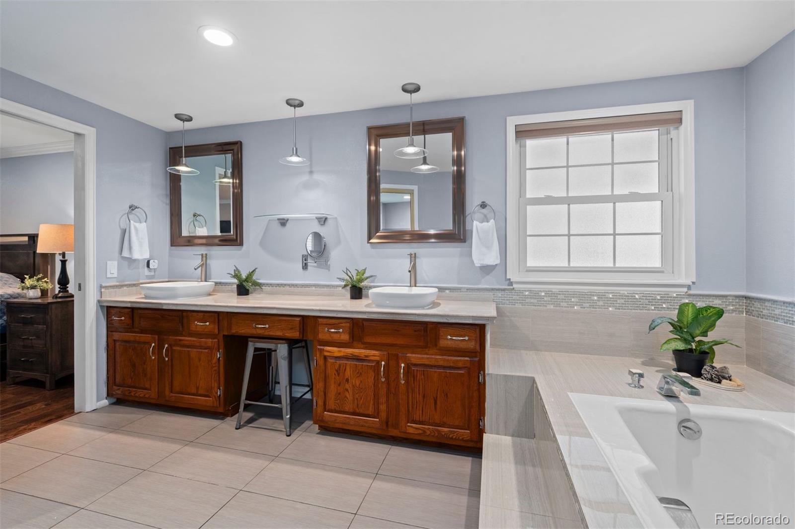 MLS Image #32 for 5122 s cody court,littleton, Colorado