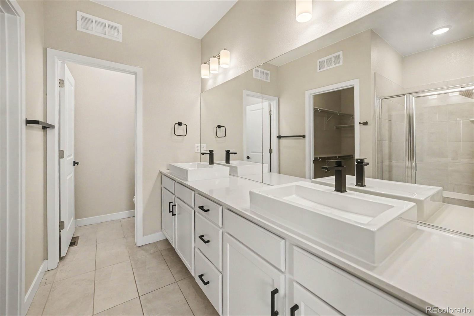 MLS Image #13 for 1580 w 68th lane,denver, Colorado