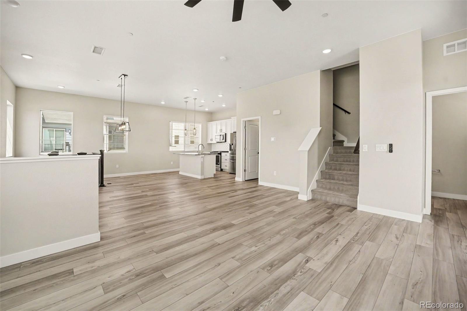 MLS Image #4 for 1580 w 68th lane,denver, Colorado