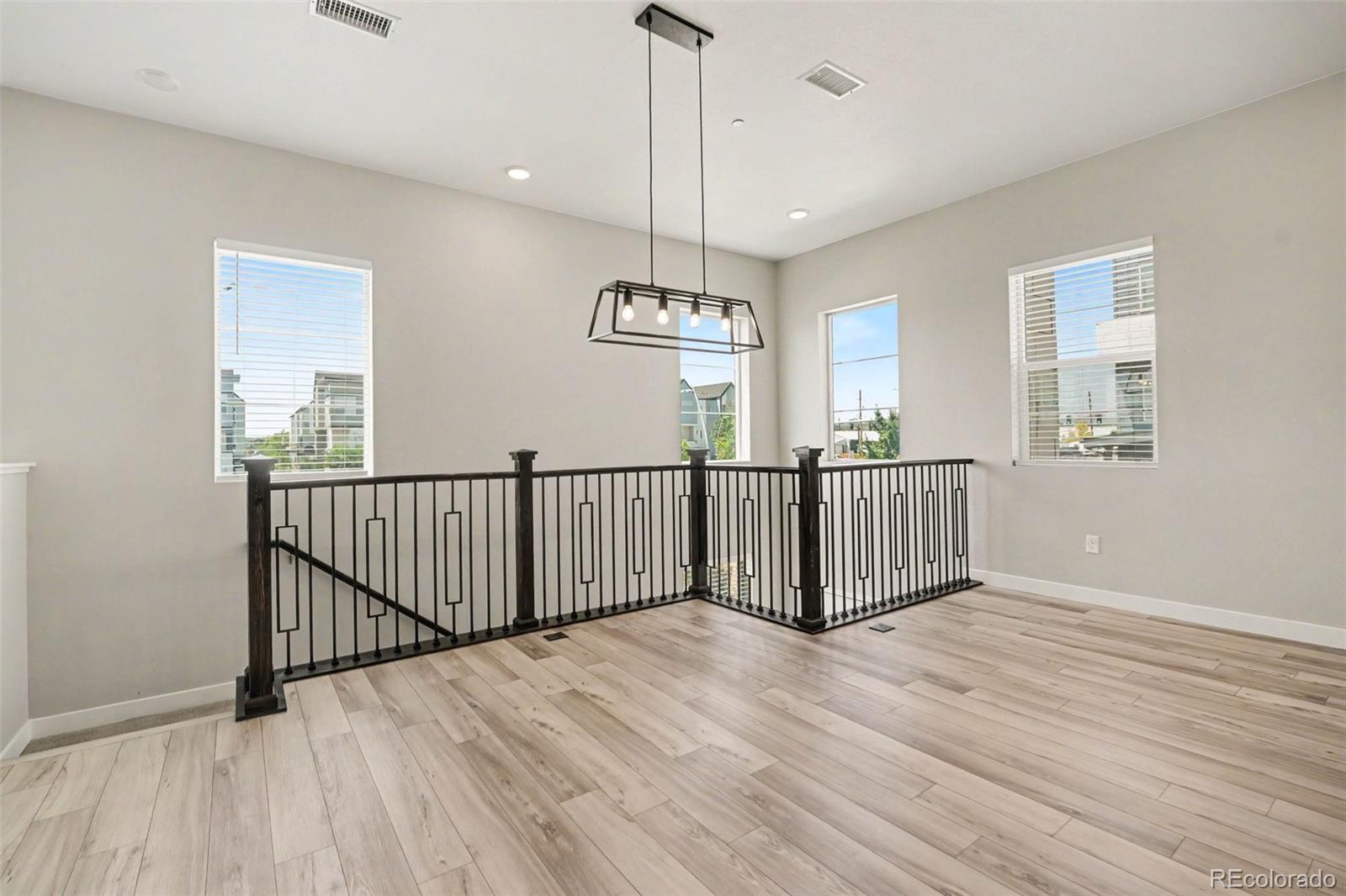 MLS Image #5 for 1580 w 68th lane,denver, Colorado