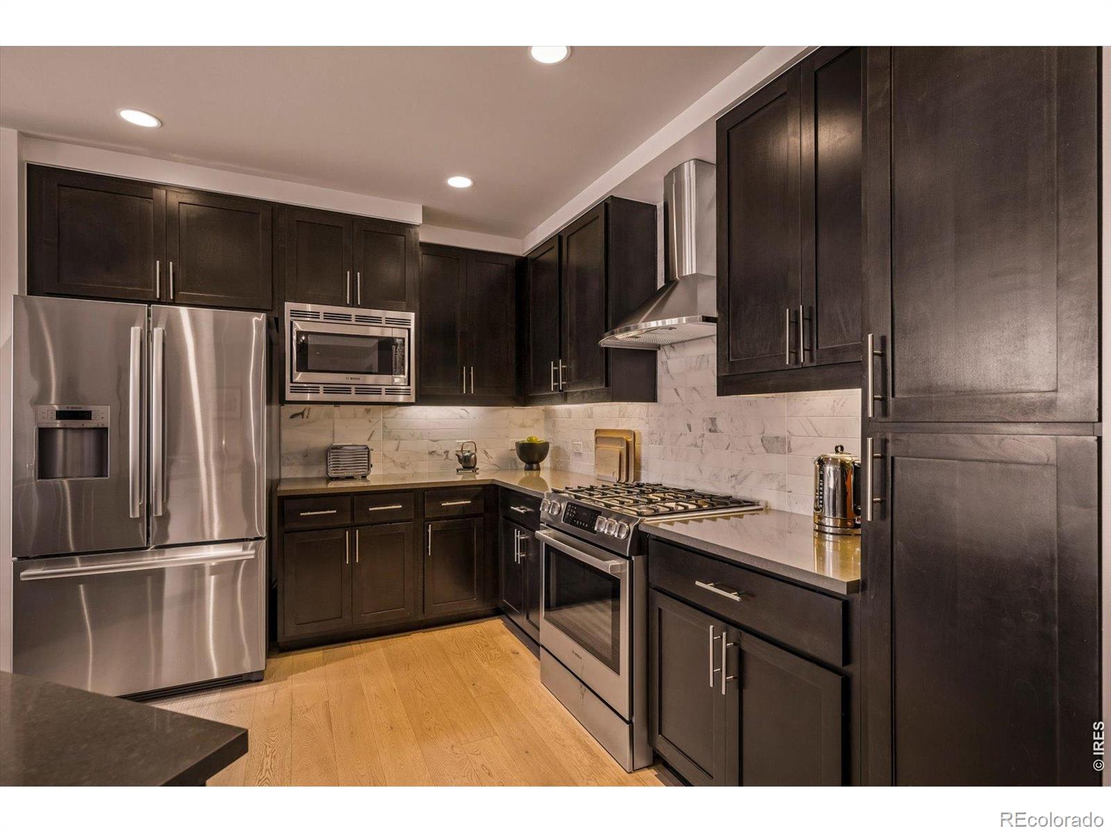 MLS Image #4 for 3401  arapahoe avenue,boulder, Colorado