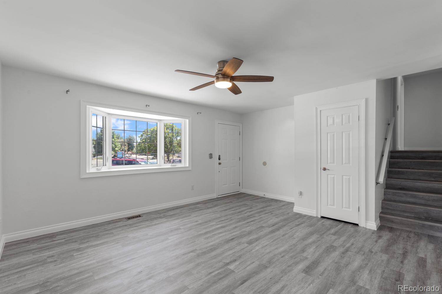 MLS Image #5 for 659 s newark court,aurora, Colorado