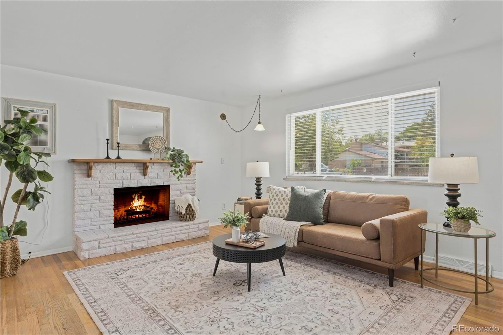 MLS Image #3 for 382  zion street,aurora, Colorado