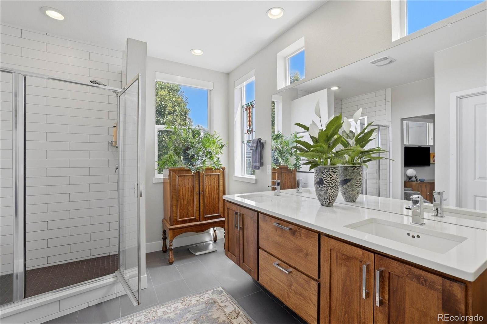 MLS Image #22 for 1961 w 67th place,denver, Colorado