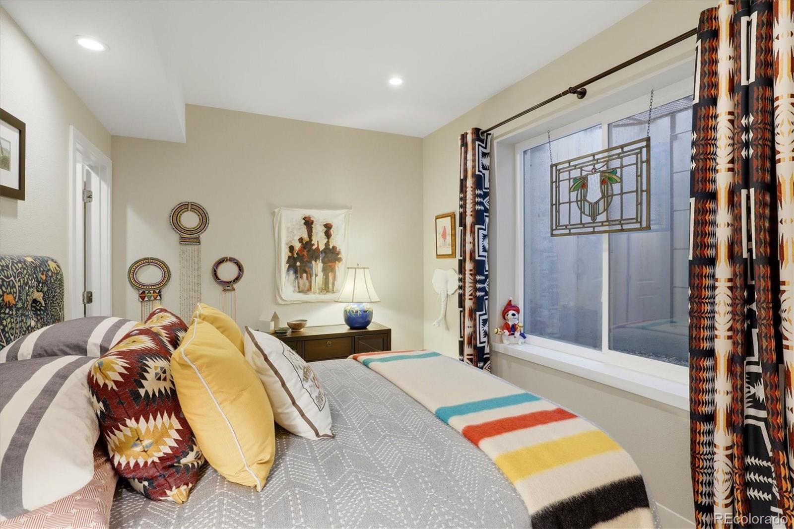 MLS Image #31 for 1961 w 67th place,denver, Colorado