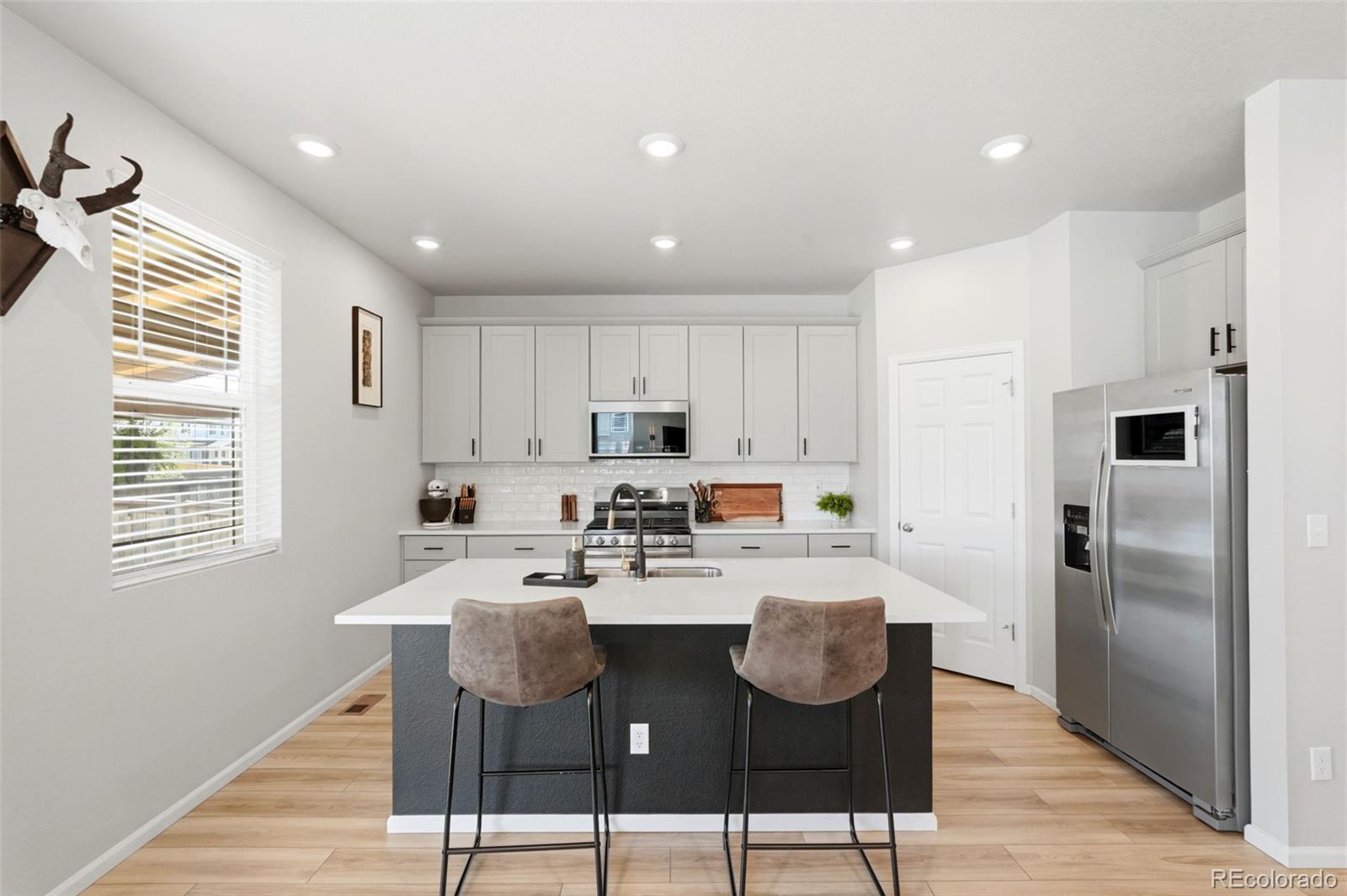 MLS Image #5 for 9170  sedalia street,commerce city, Colorado
