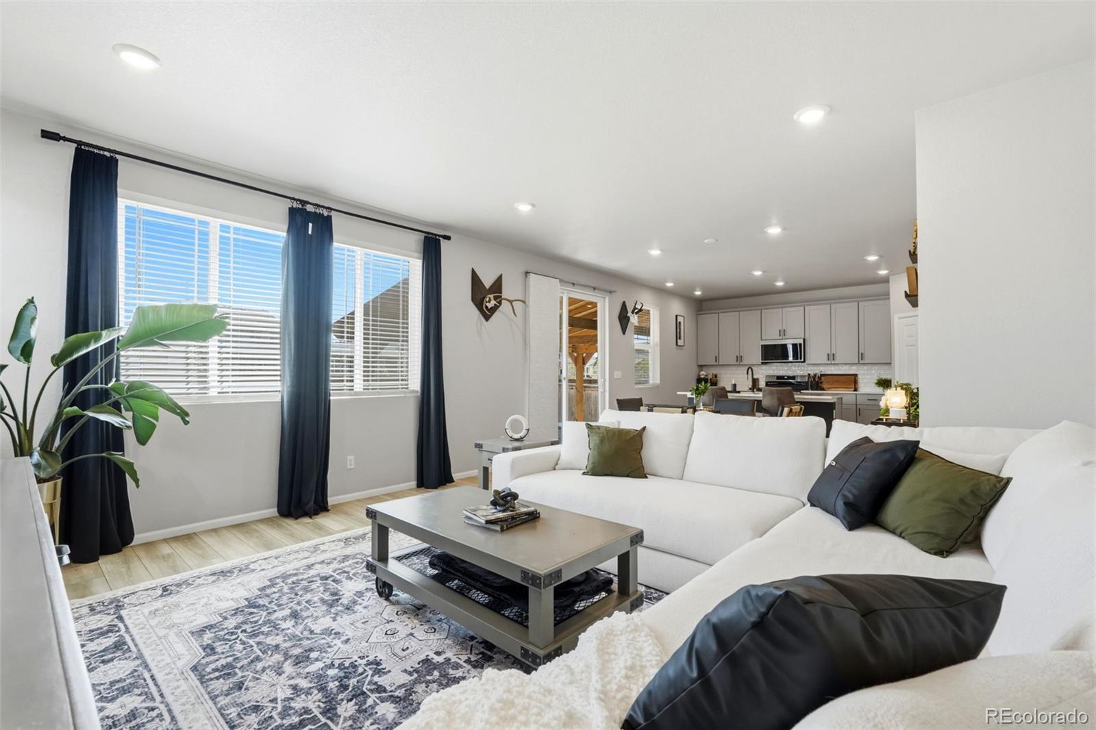 MLS Image #9 for 9170  sedalia street,commerce city, Colorado