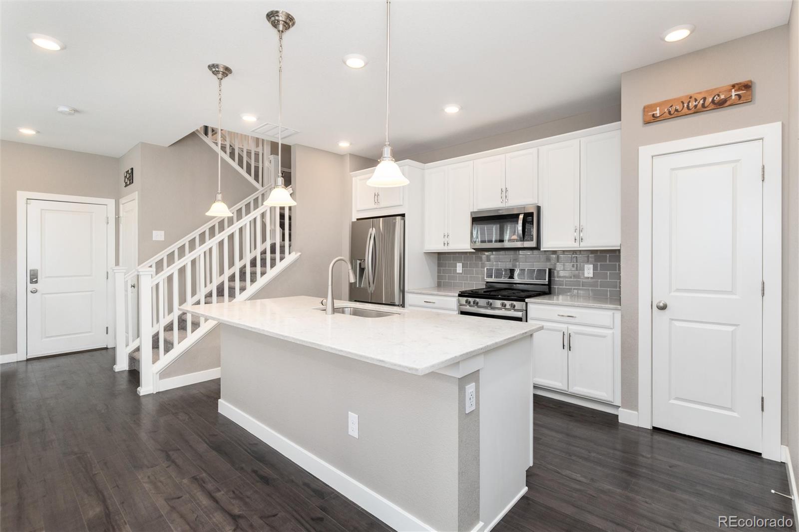 MLS Image #9 for 7588 s zante court,aurora, Colorado