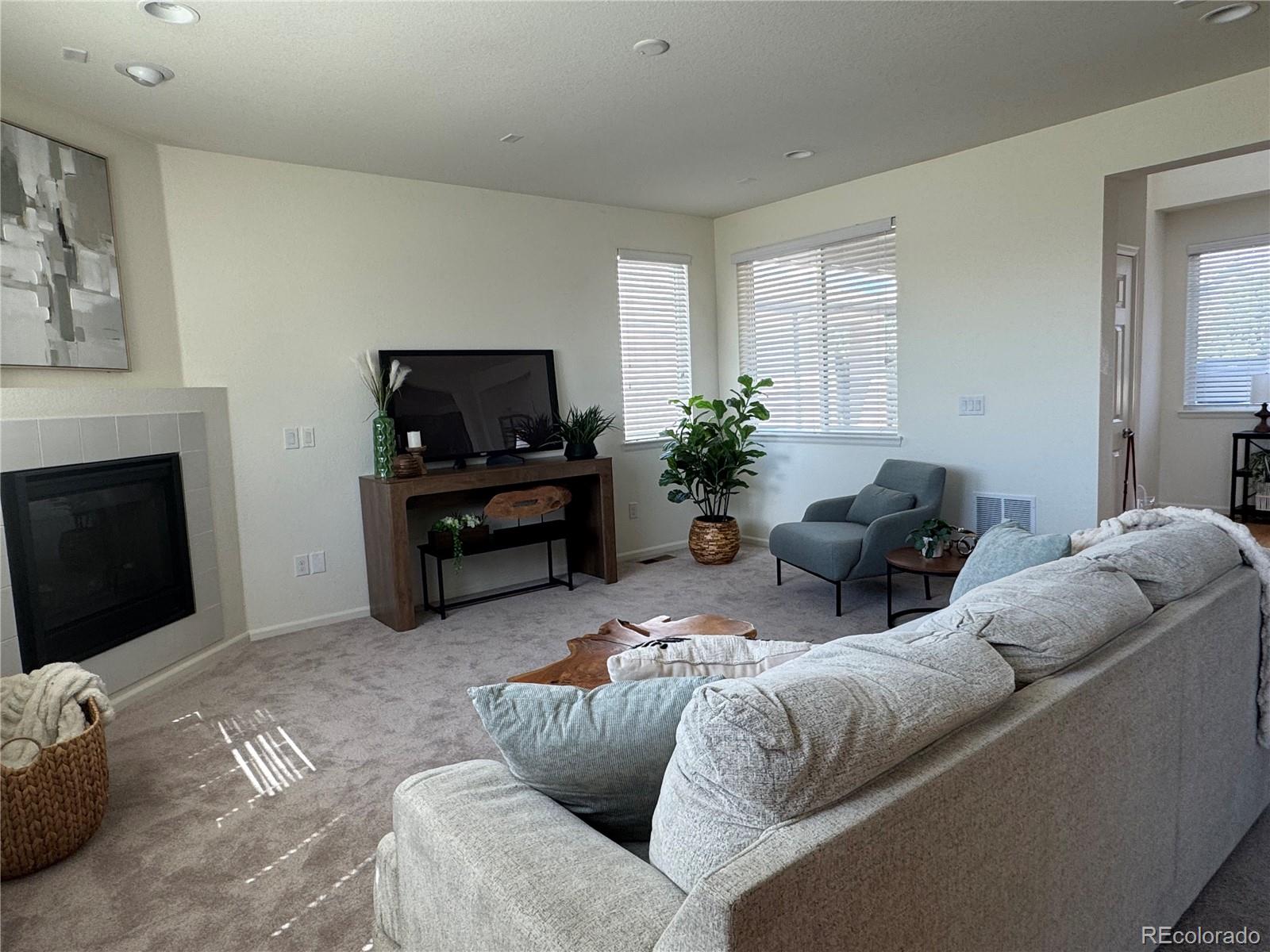 MLS Image #10 for 20076 w 93rd avenue,arvada, Colorado