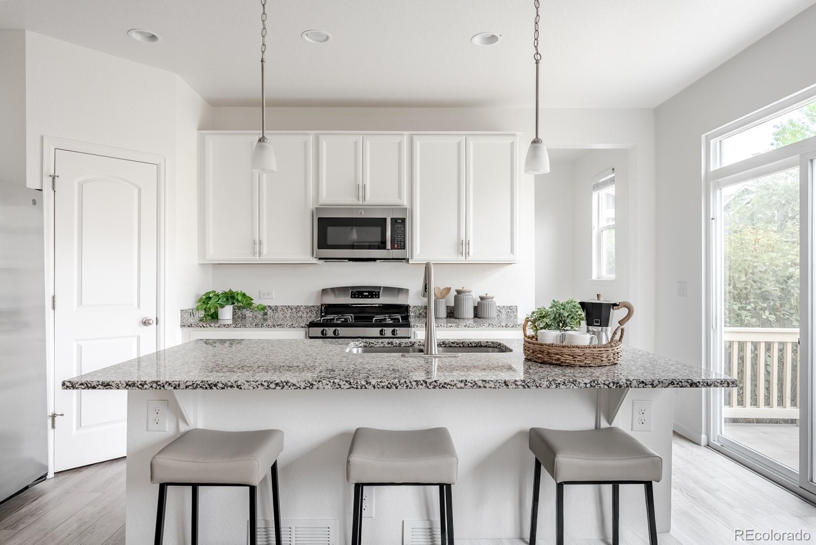 MLS Image #2 for 631 w 170th place,broomfield, Colorado