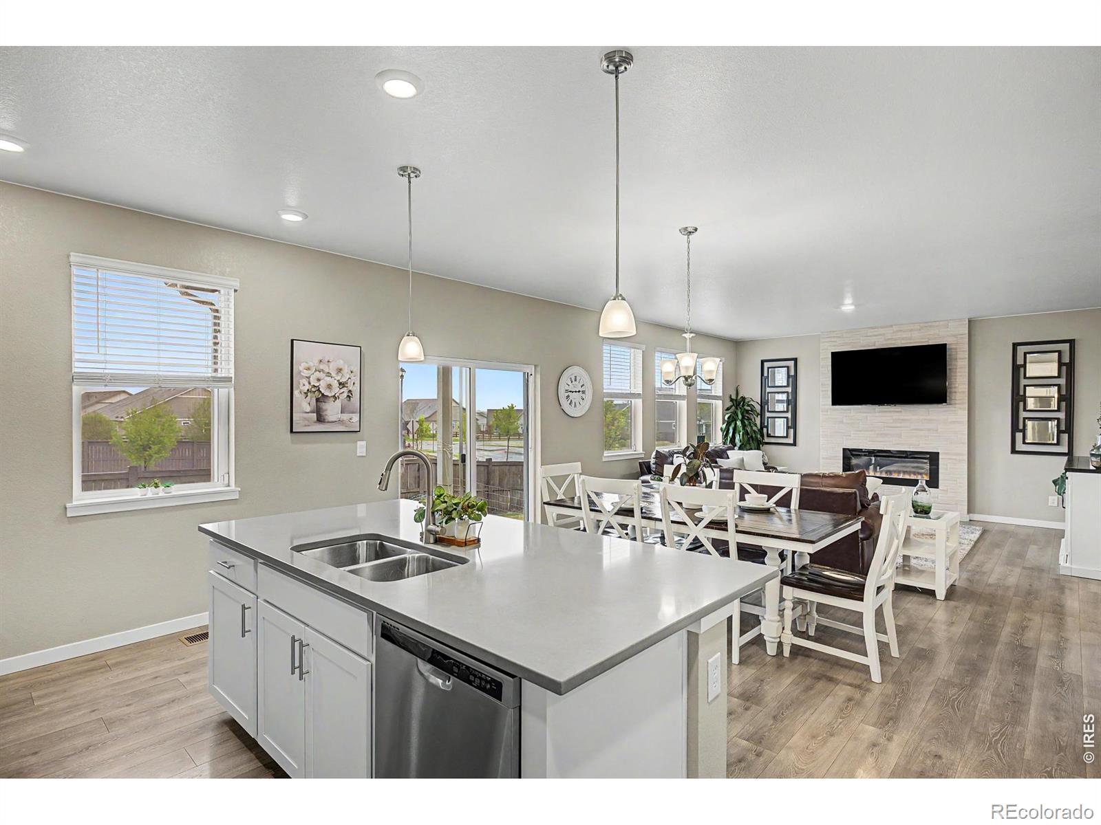 MLS Image #20 for 15704  roslyn street,thornton, Colorado