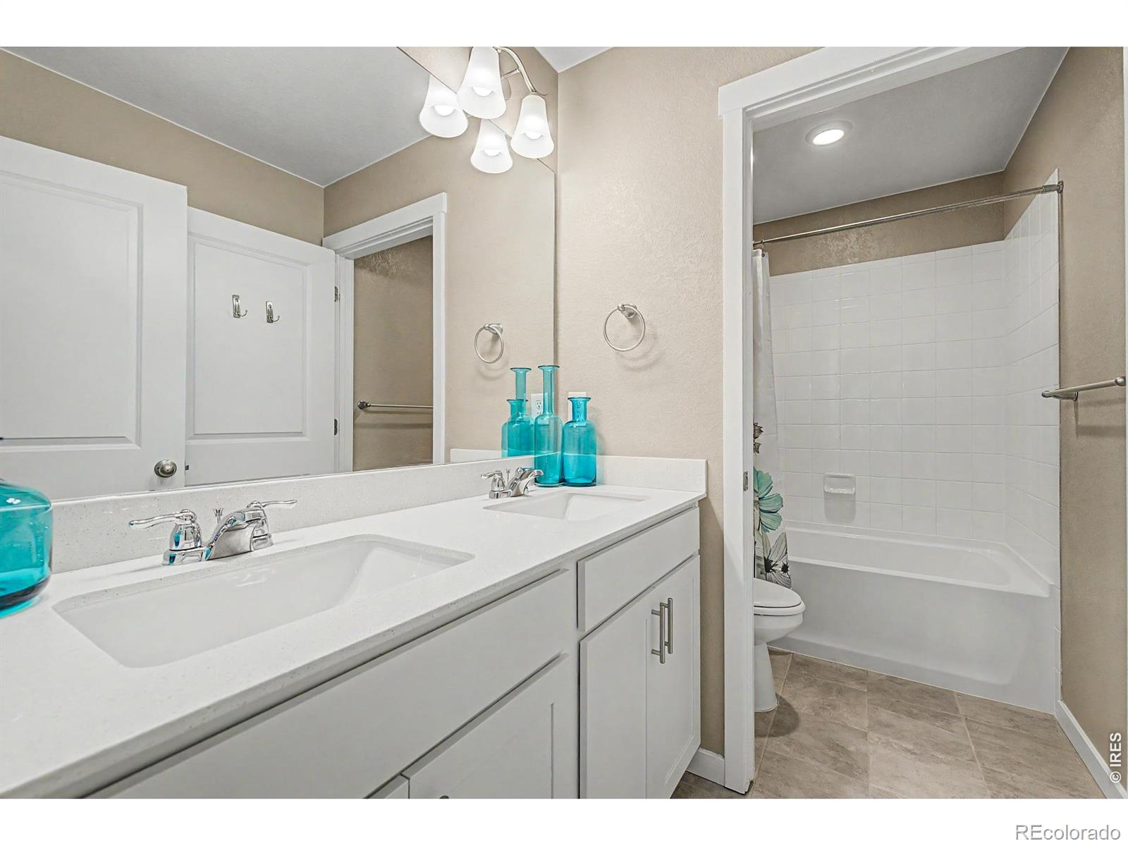 MLS Image #40 for 15704  roslyn street,thornton, Colorado