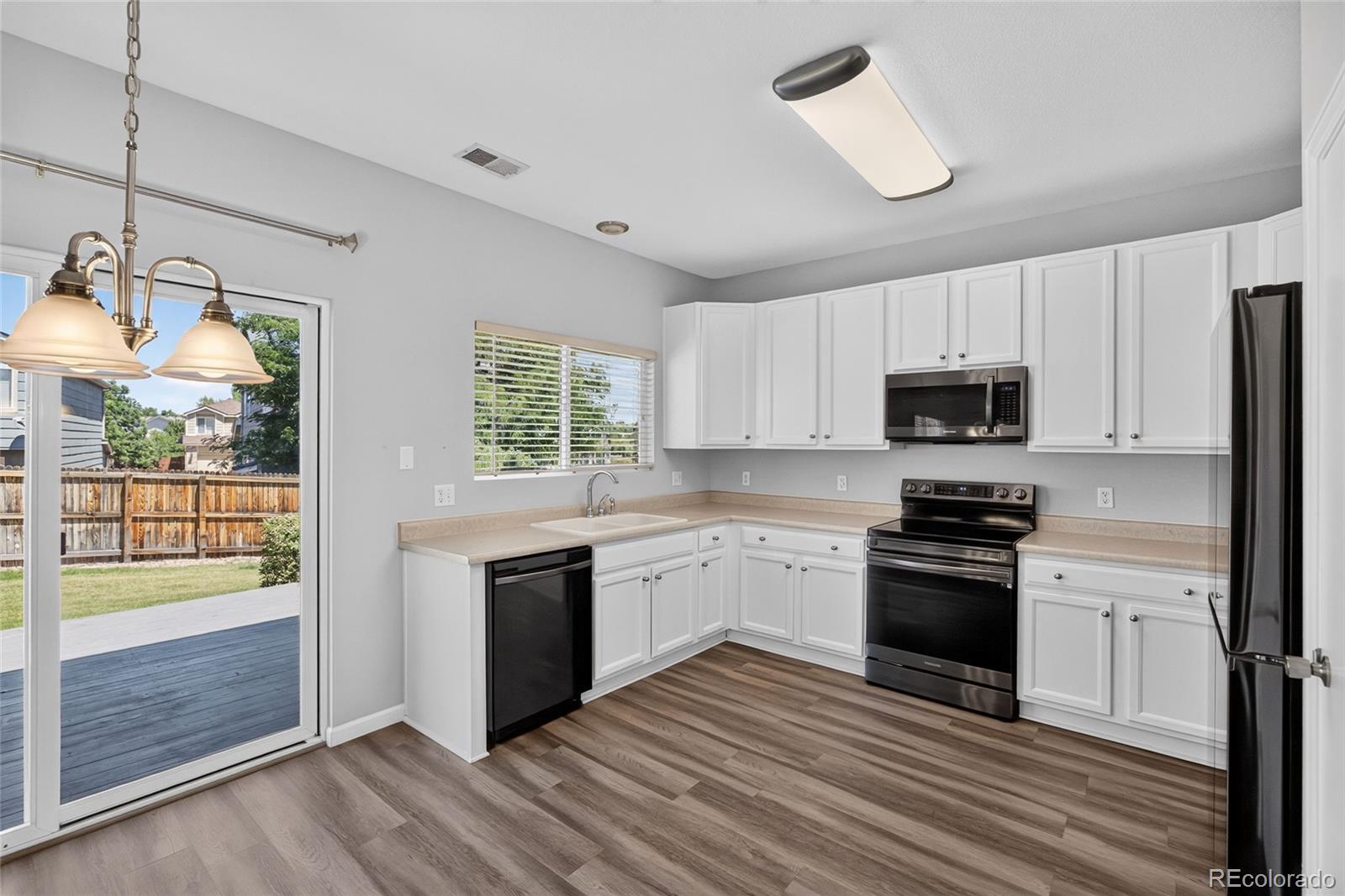 MLS Image #16 for 20285 e belleview lane,centennial, Colorado