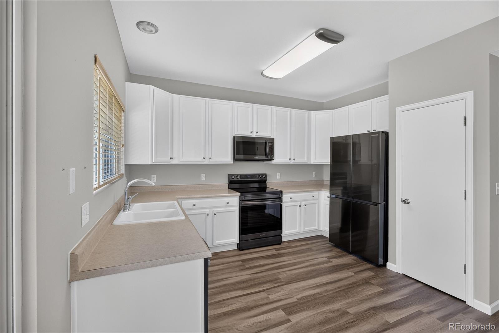 MLS Image #17 for 20285 e belleview lane,centennial, Colorado