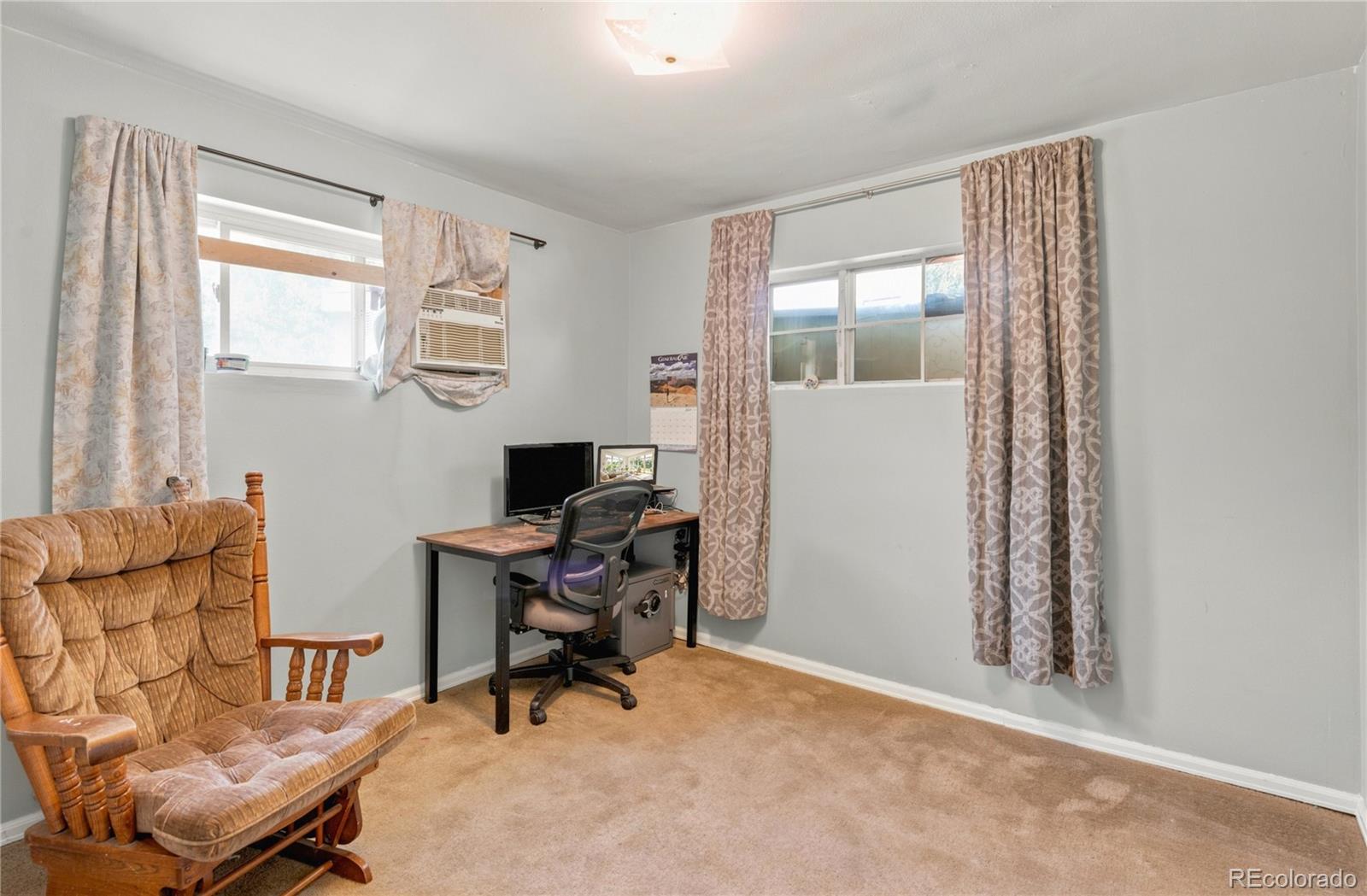 MLS Image #14 for 1070  elm place,denver, Colorado
