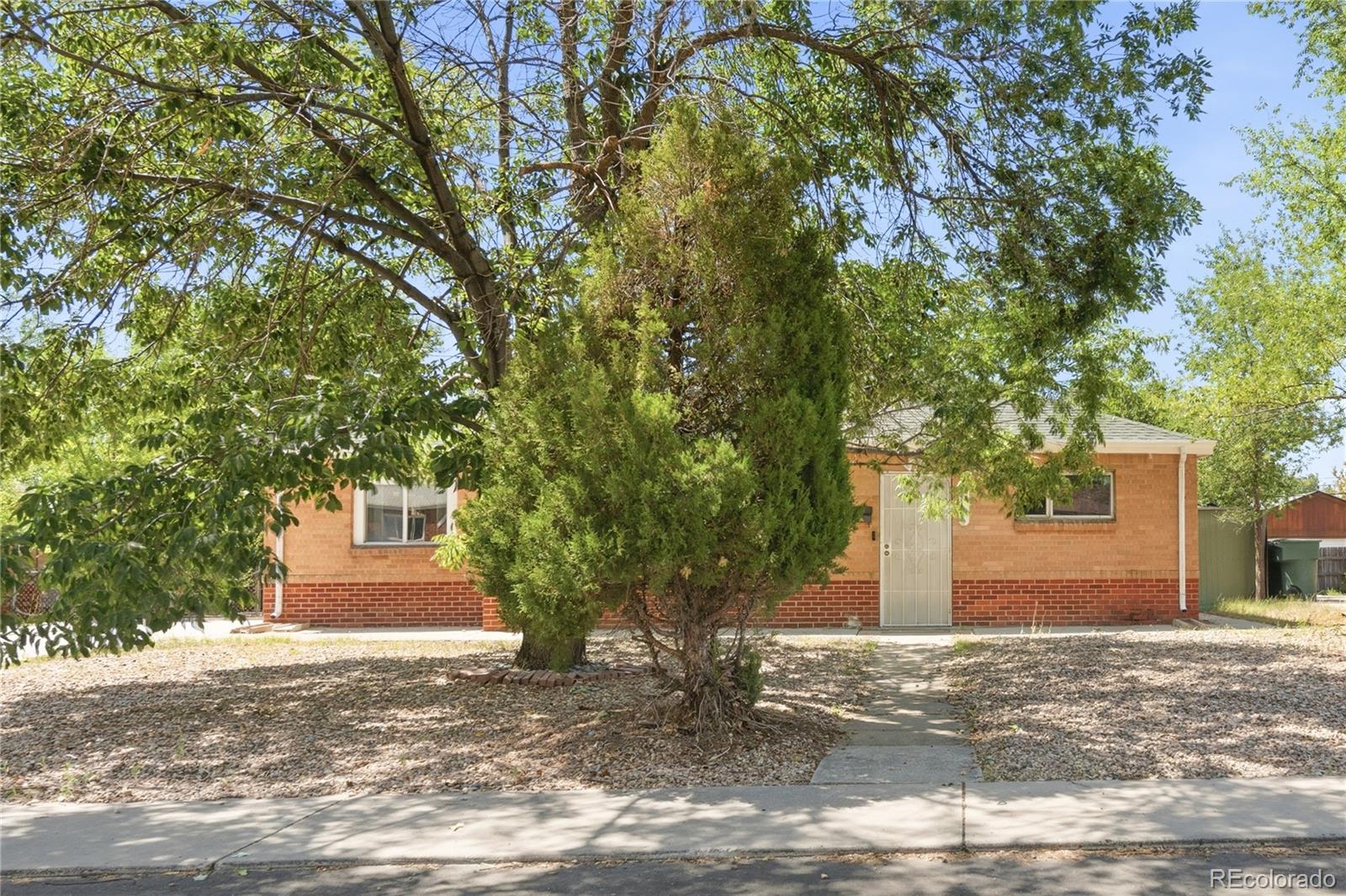 MLS Image #2 for 1070  elm place,denver, Colorado