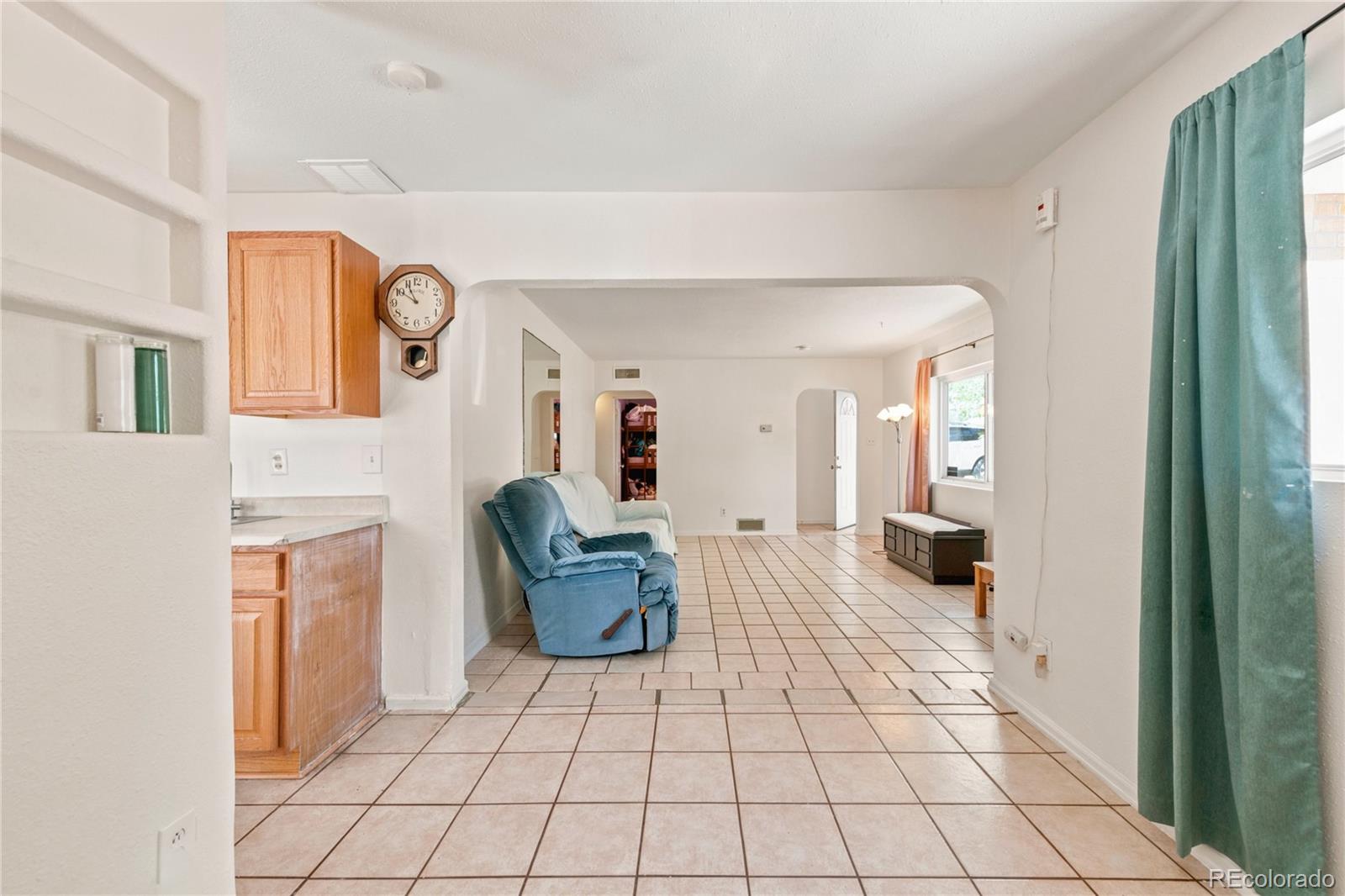 MLS Image #5 for 1070  elm place,denver, Colorado