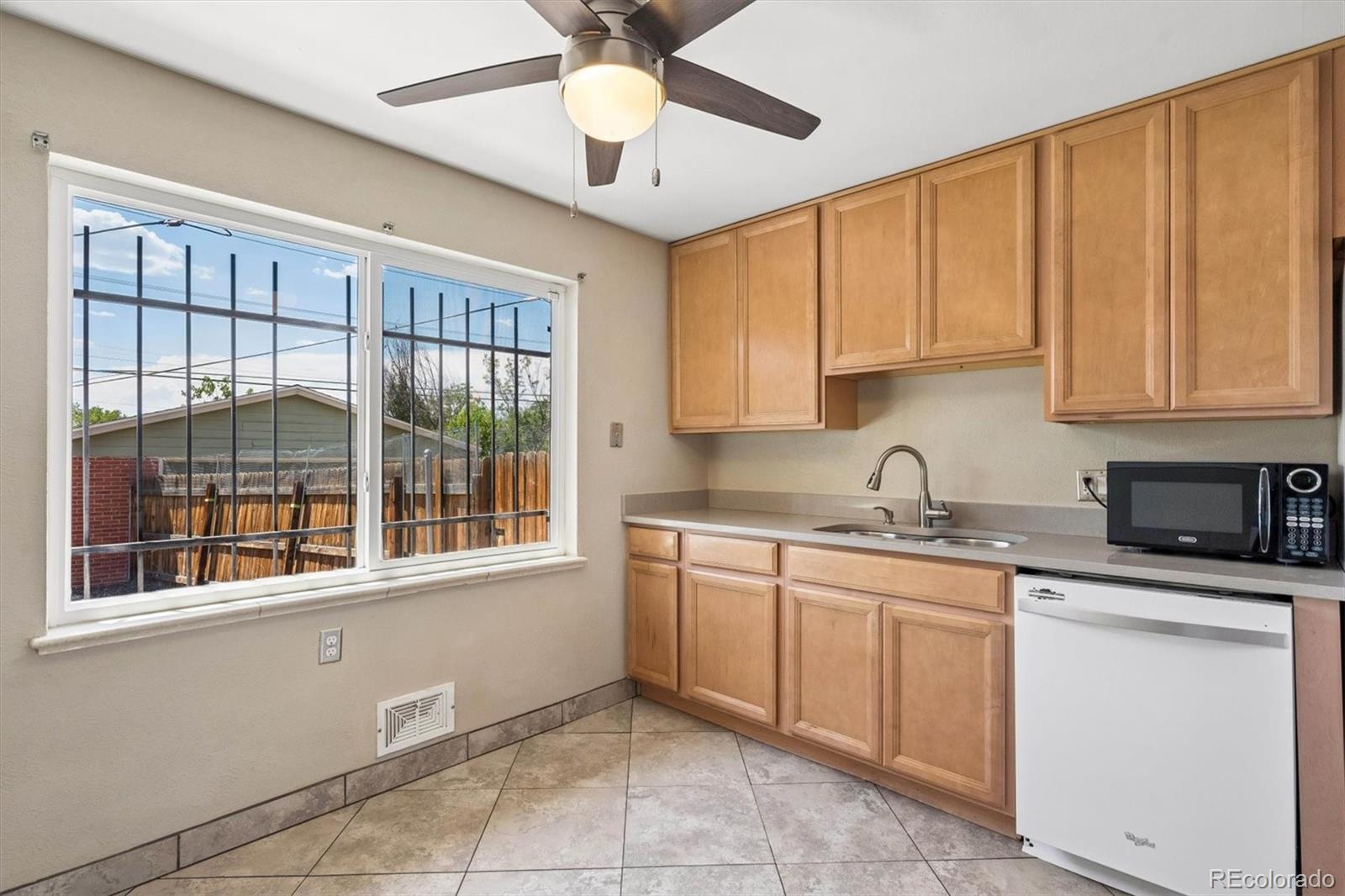 MLS Image #8 for 3177  ursula street,aurora, Colorado