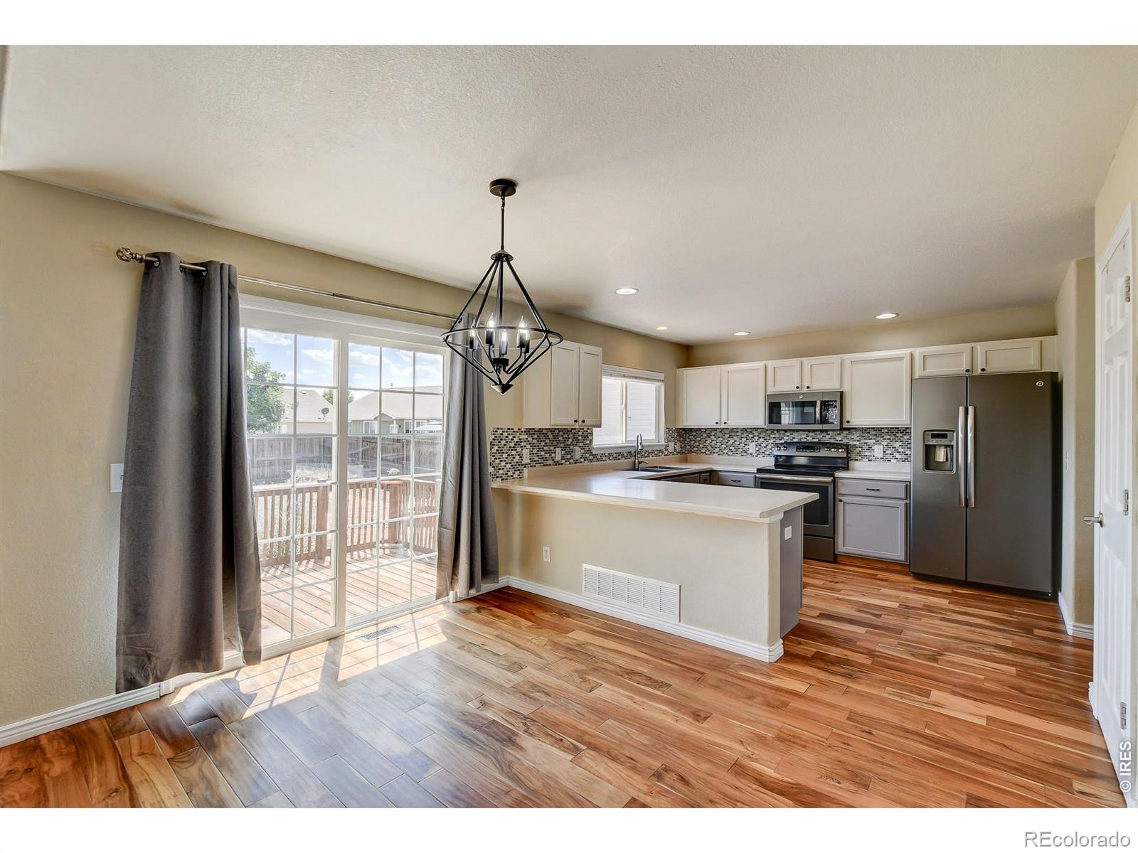 MLS Image #10 for 2504  carriage drive,milliken, Colorado