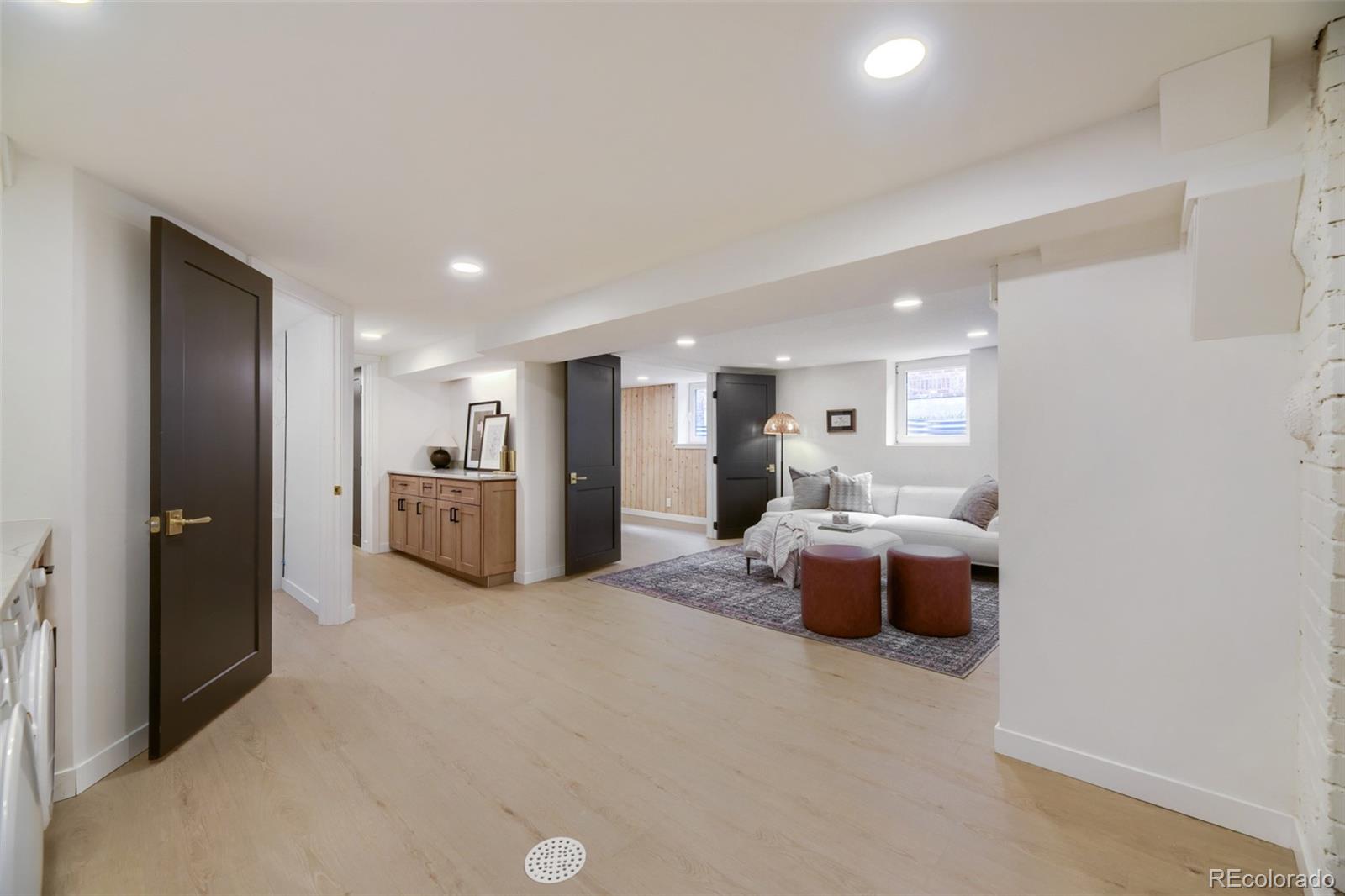 MLS Image #18 for 1753 s grant street,denver, Colorado