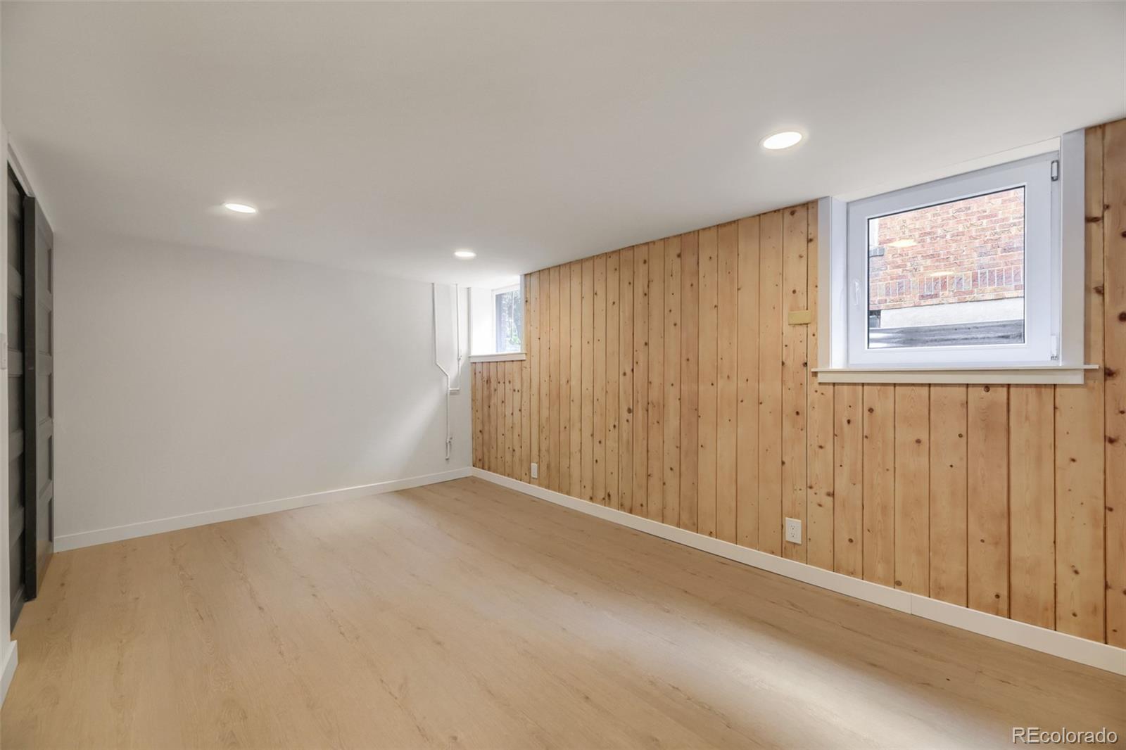 MLS Image #20 for 1753 s grant street,denver, Colorado