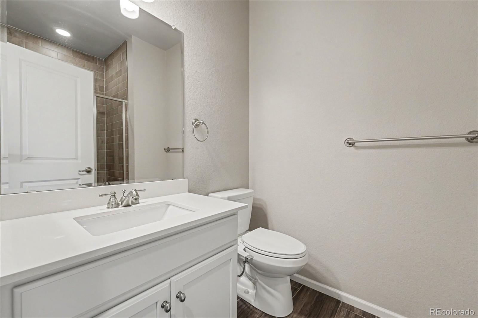 MLS Image #13 for 6687 w jewell place,denver, Colorado