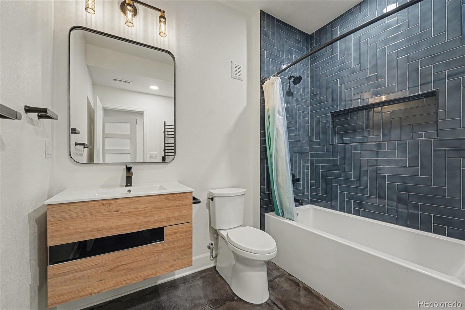 MLS Image #32 for 6687 w jewell place,denver, Colorado