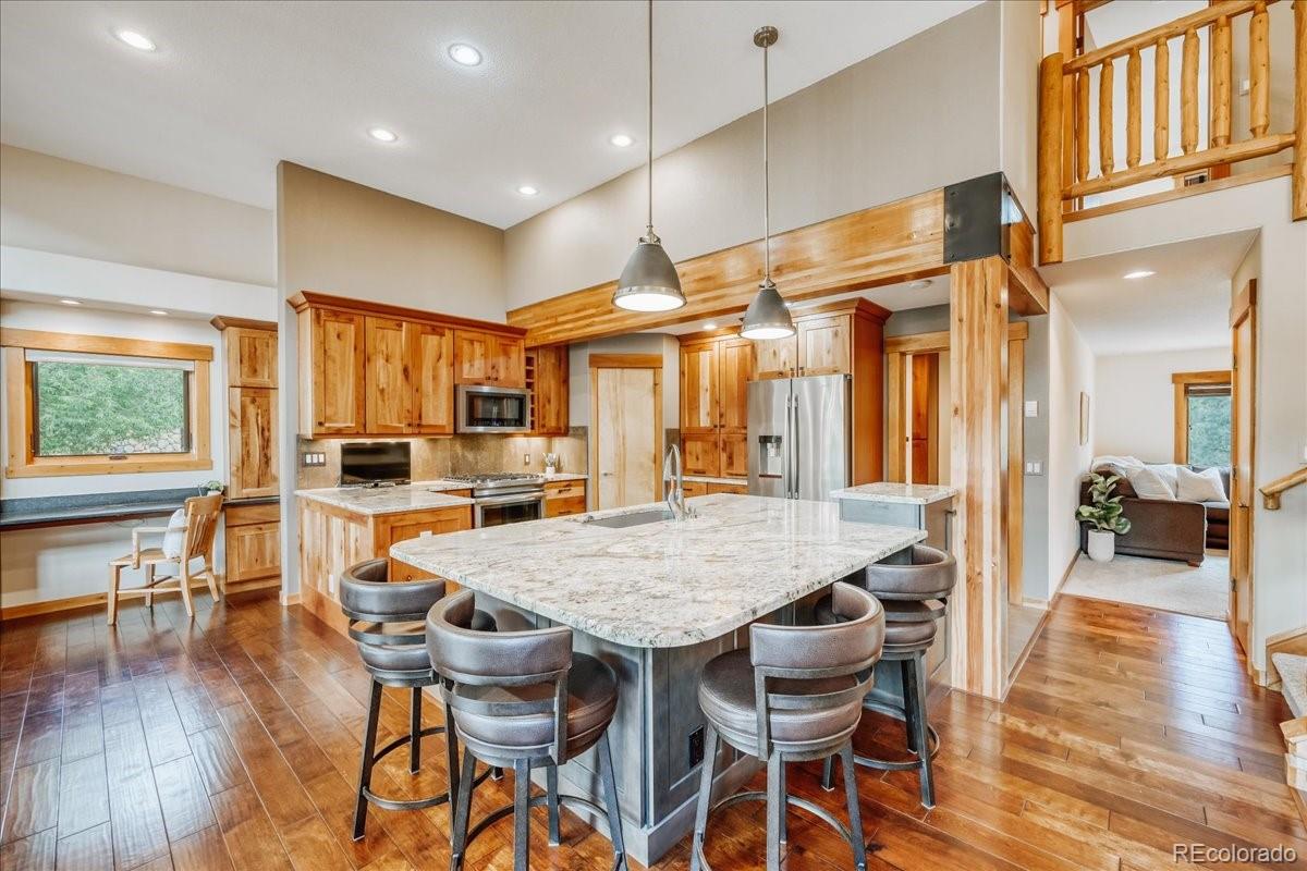 MLS Image #3 for 27  montane court,dillon, Colorado