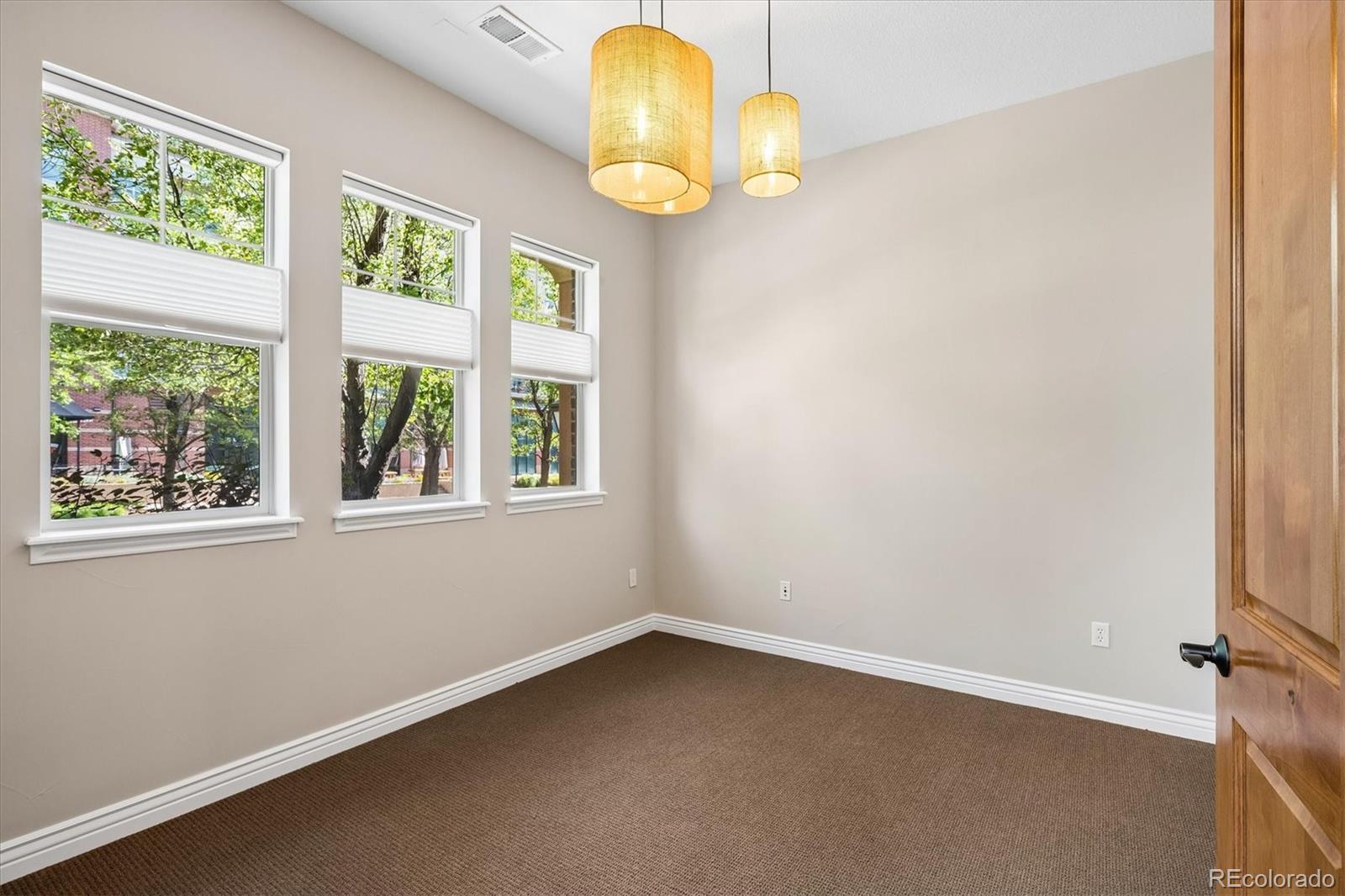 MLS Image #13 for 10120  inverness main street,englewood, Colorado