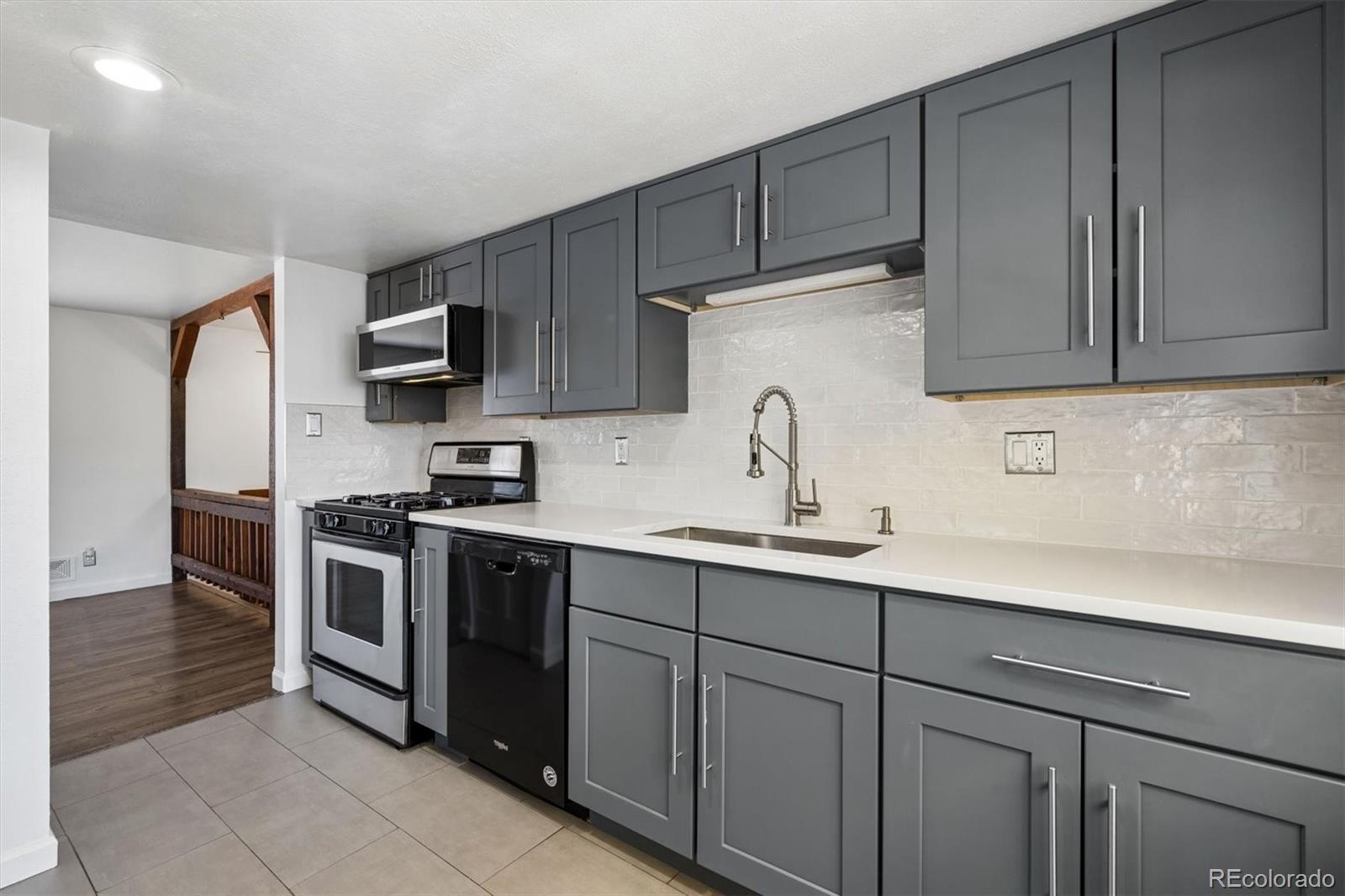 MLS Image #15 for 13473  fitzsimons way,aurora, Colorado