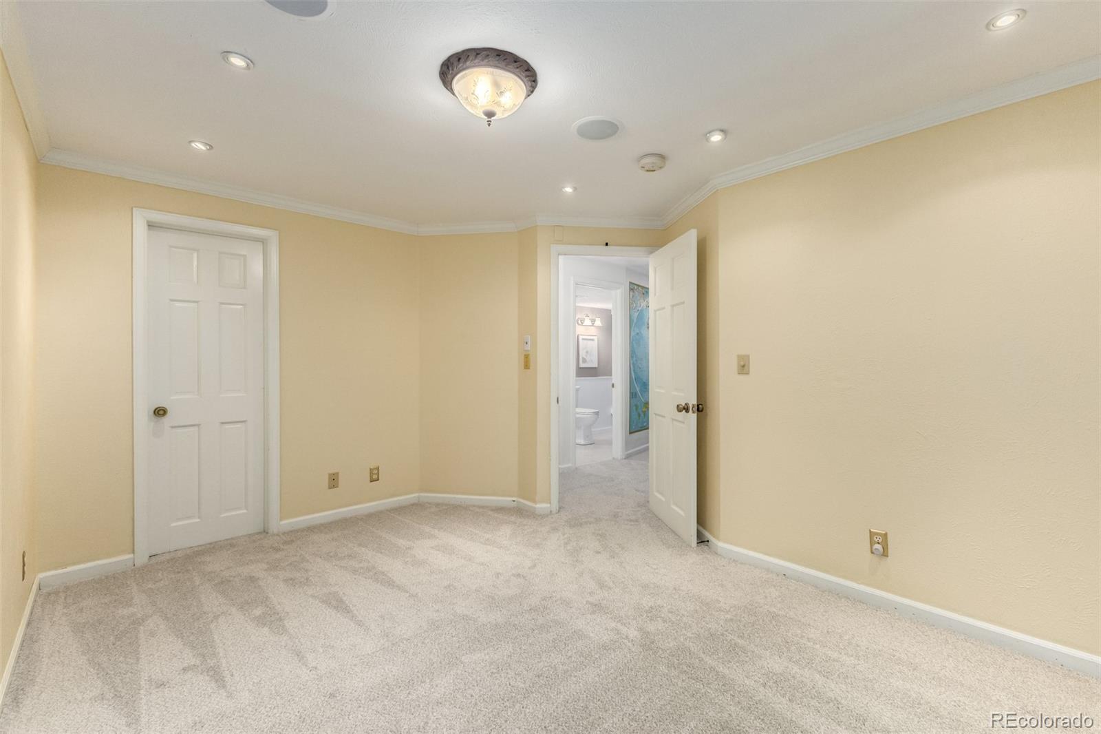 MLS Image #28 for 222 s marion parkway,denver, Colorado