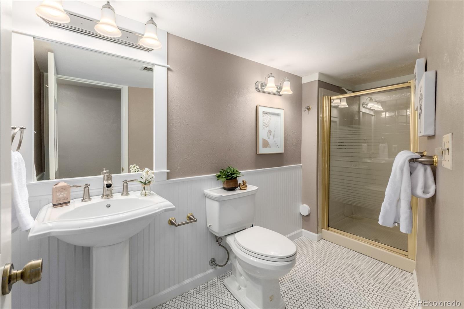 MLS Image #30 for 222 s marion parkway,denver, Colorado
