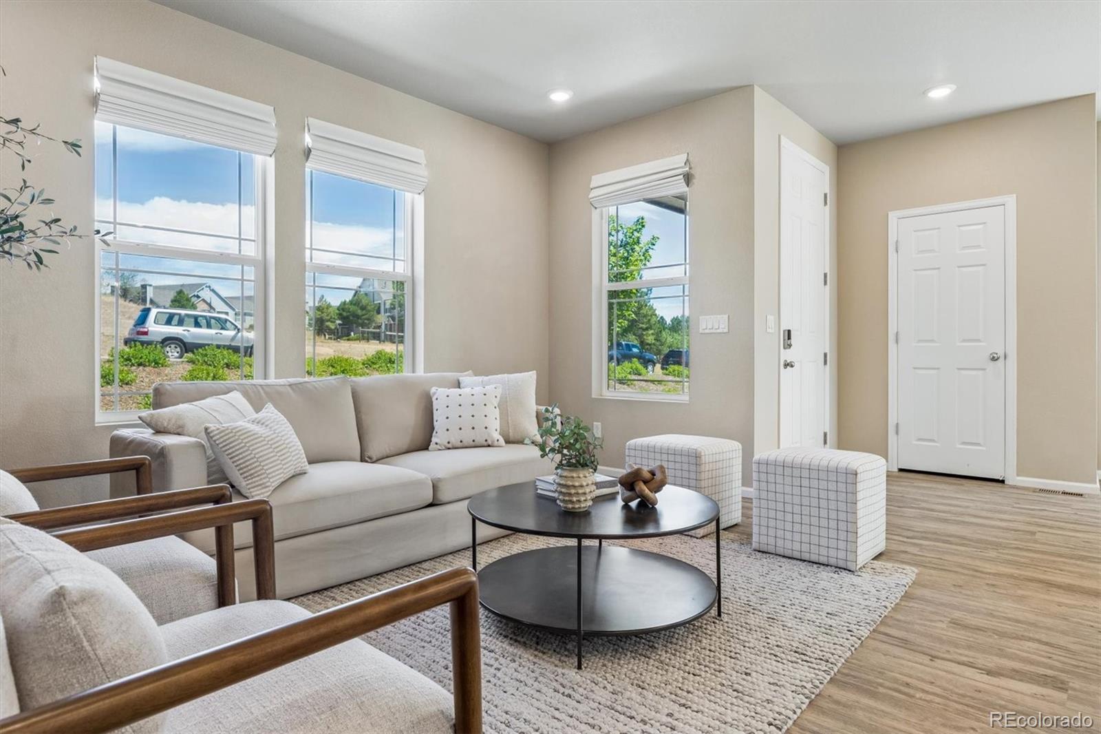 MLS Image #3 for 399  courtfield way,castle rock, Colorado