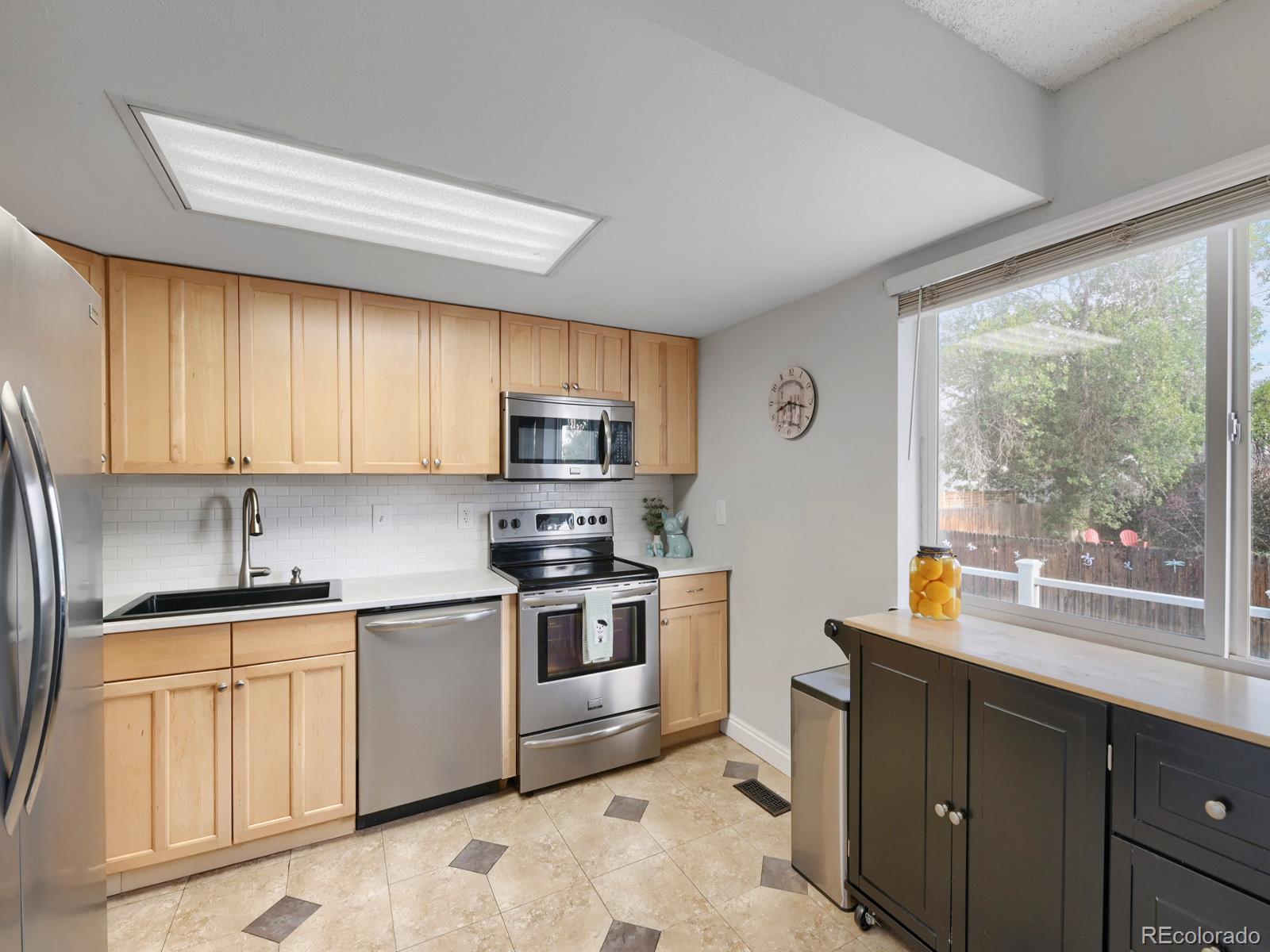 MLS Image #10 for 13428  alcott circle,broomfield, Colorado