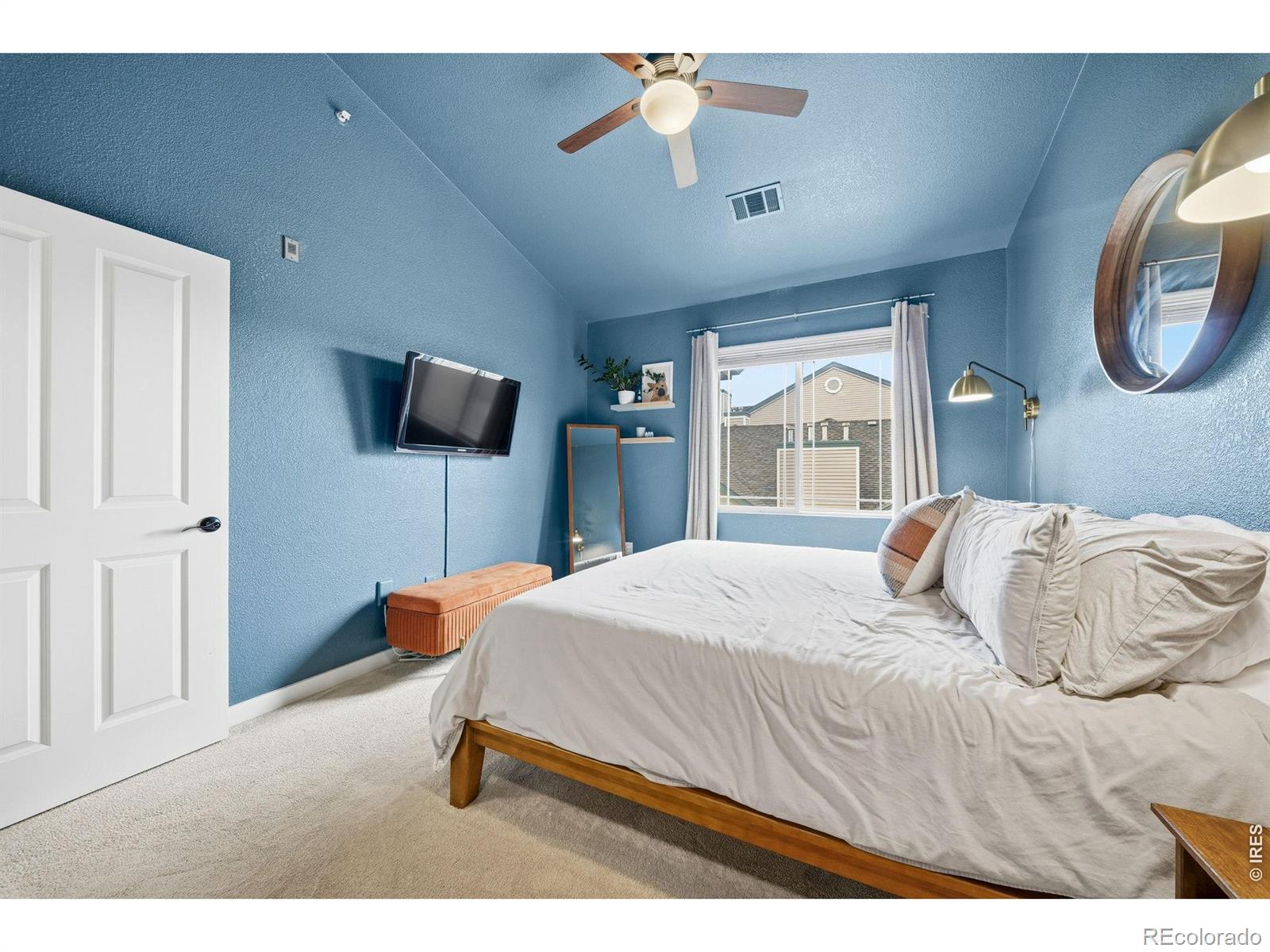 MLS Image #14 for 8329 s independence circle,littleton, Colorado