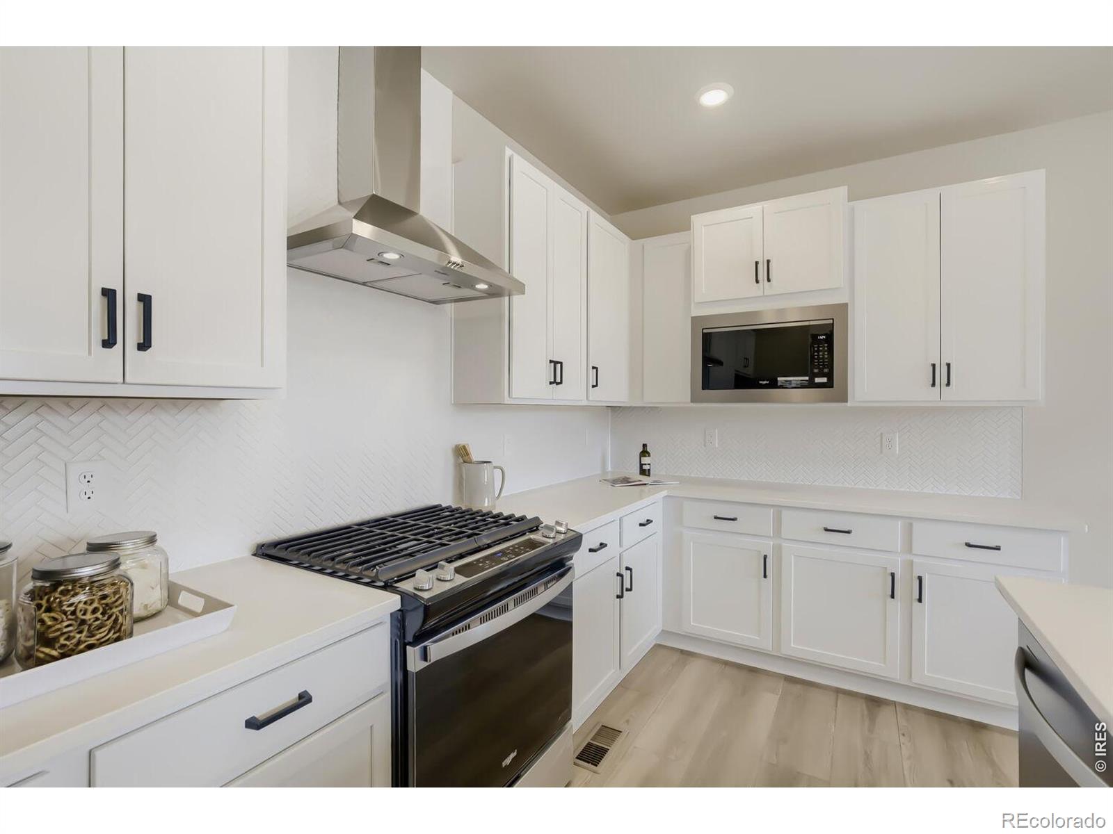 MLS Image #11 for 1866  baltusrol drive,fort collins, Colorado