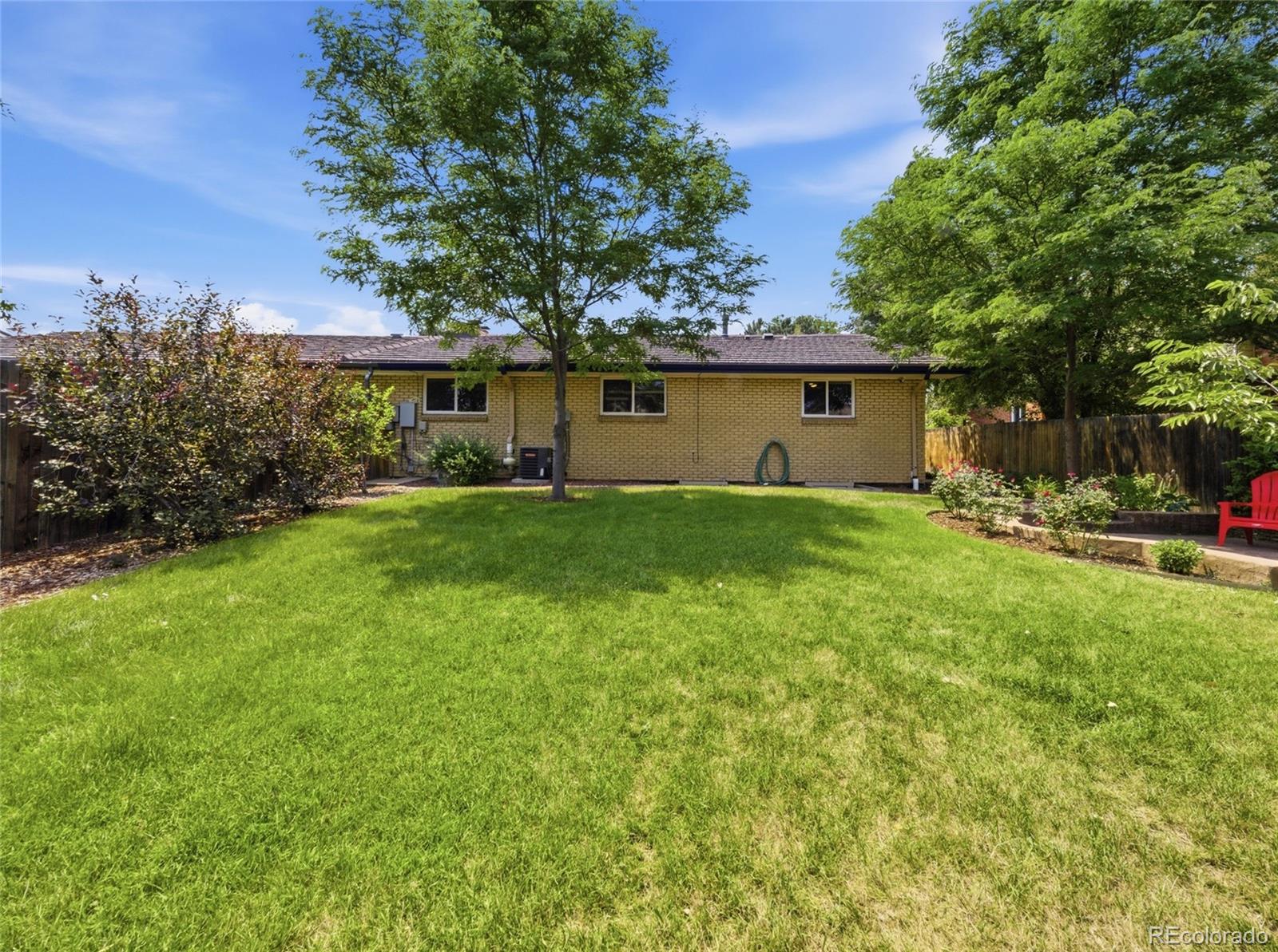 MLS Image #15 for 6651 e ithaca place,denver, Colorado