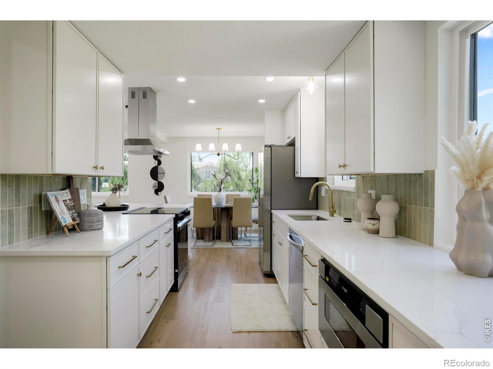 MLS Image #11 for 1096  princeton drive,longmont, Colorado