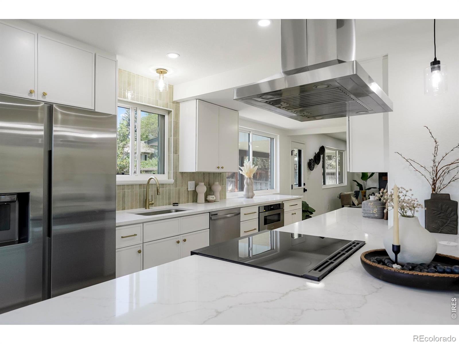 MLS Image #9 for 1096  princeton drive,longmont, Colorado
