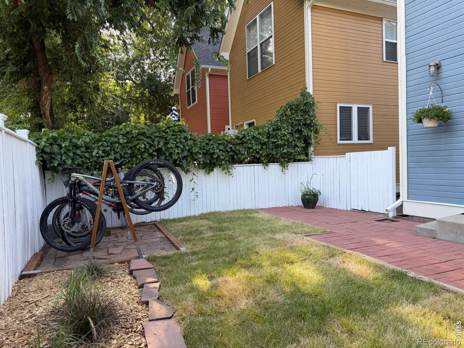 MLS Image #6 for 2616  thornbird place,boulder, Colorado