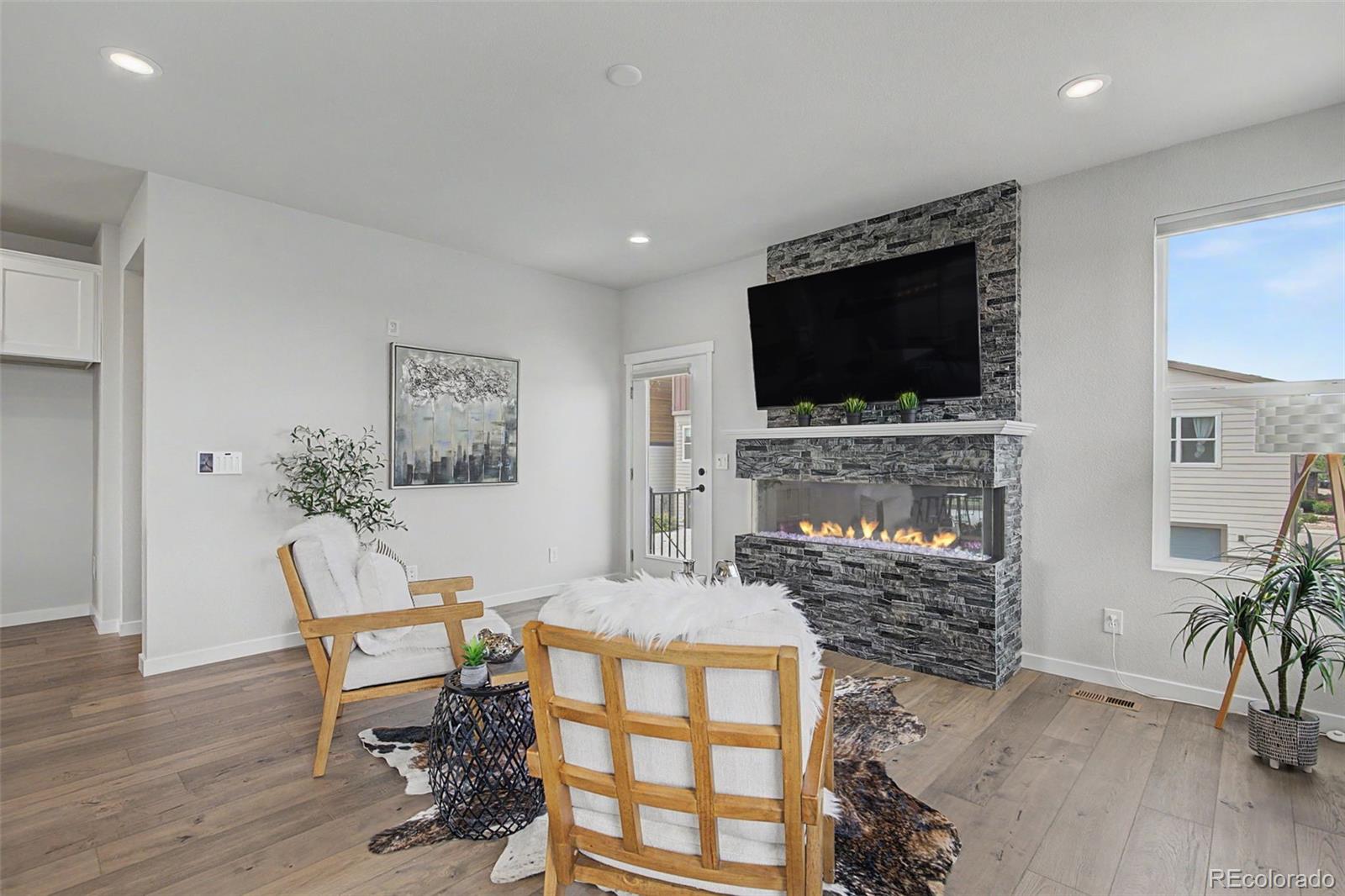 MLS Image #12 for 7481  sun chaser heights,colorado springs, Colorado