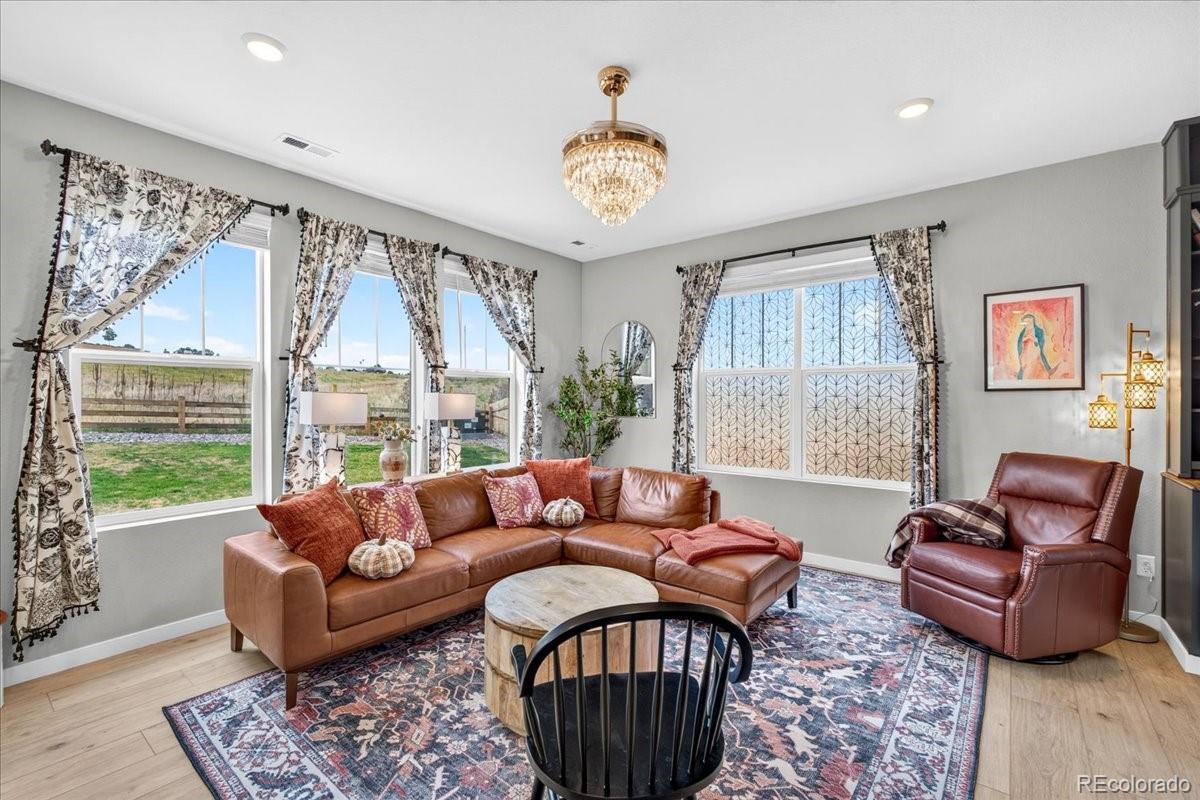 MLS Image #4 for 263  corkscrew street,elizabeth, Colorado
