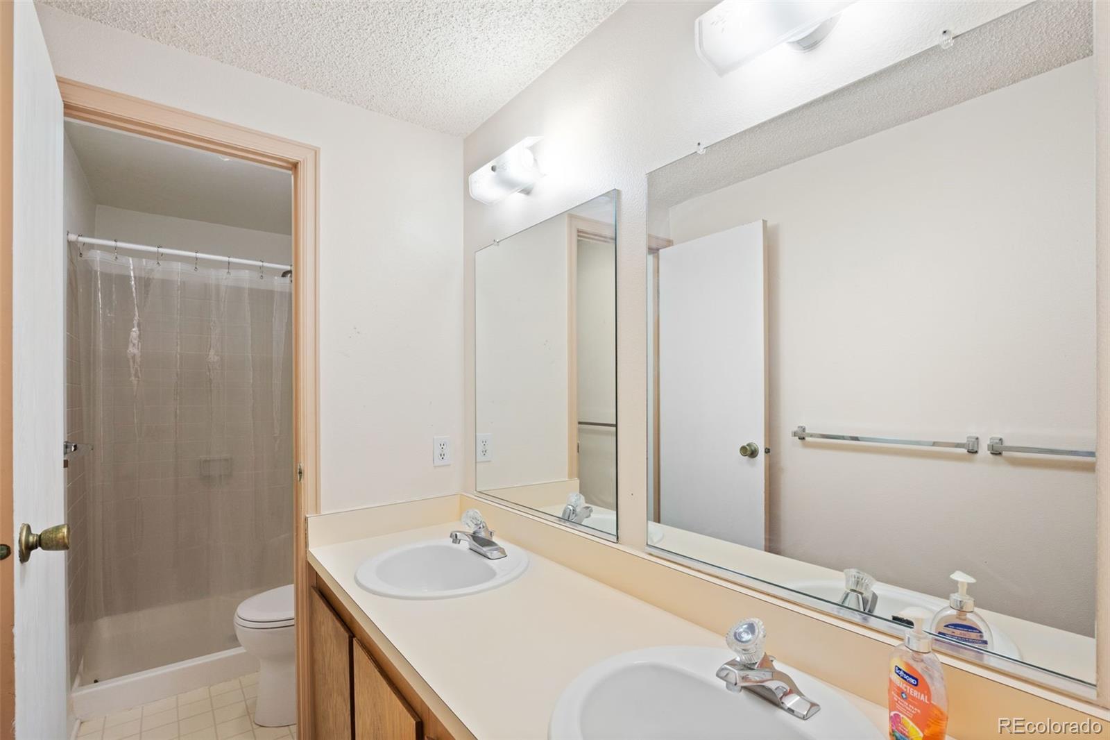 MLS Image #12 for 405 e sutton circle,lafayette, Colorado
