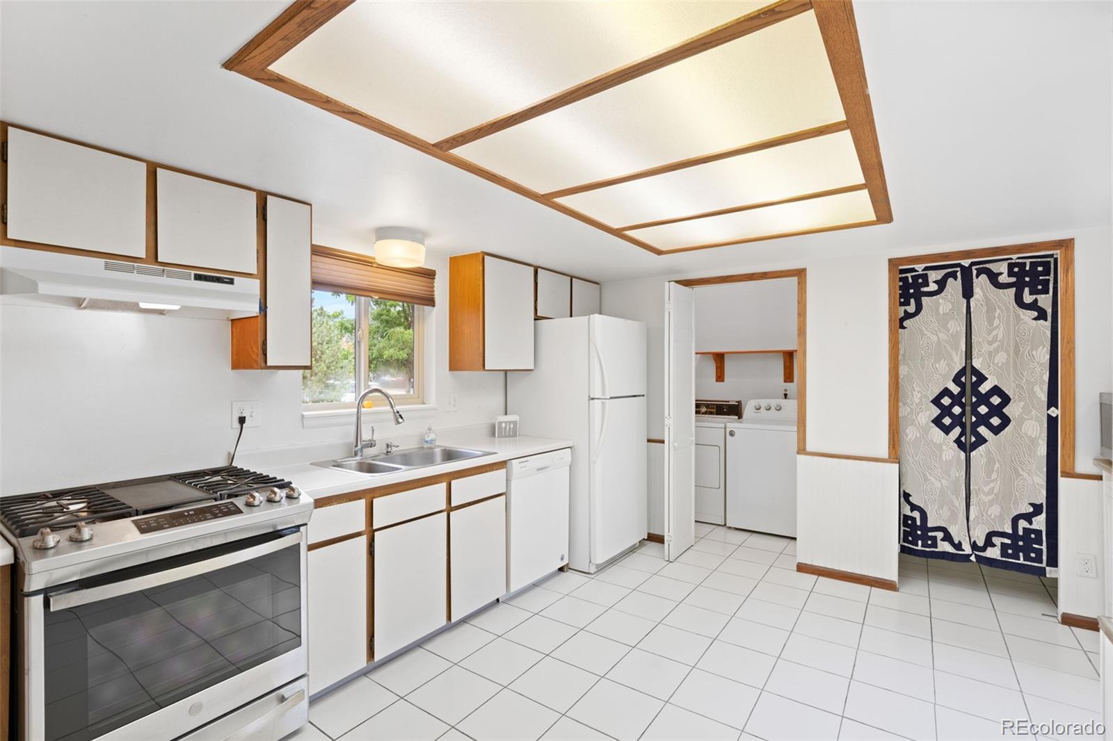MLS Image #9 for 405 e sutton circle,lafayette, Colorado